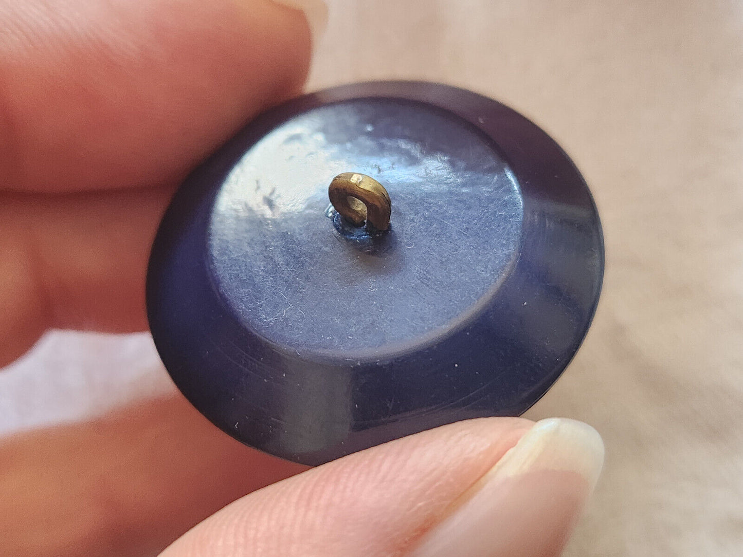 Collection bouton bleu créme pied métal grand 3,3 cm D9T