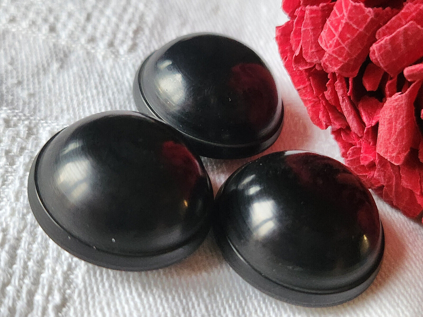 Trio boutons vintage noir bombé demi sphere pied 2,4 cm ref 789