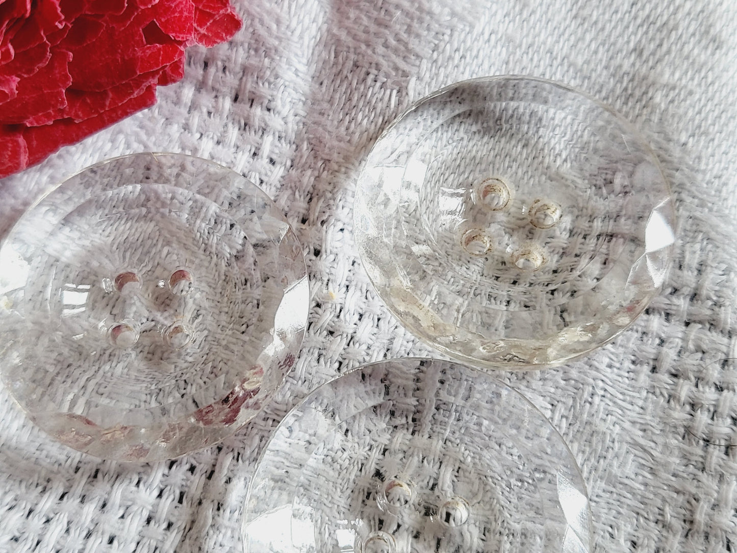Trio gros boutons anciens en verre pourtour facette style cristal 2,2 cm D10L