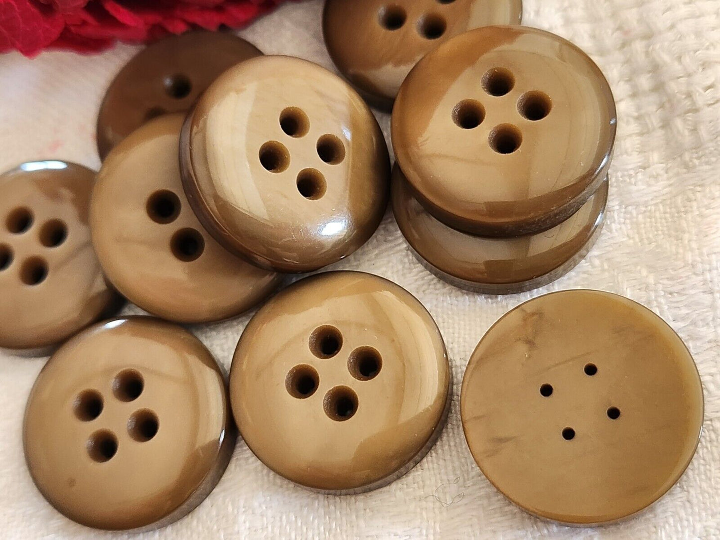 Lot 10 boutons vintage marron lumineux épais 2,2 cm ref 2573