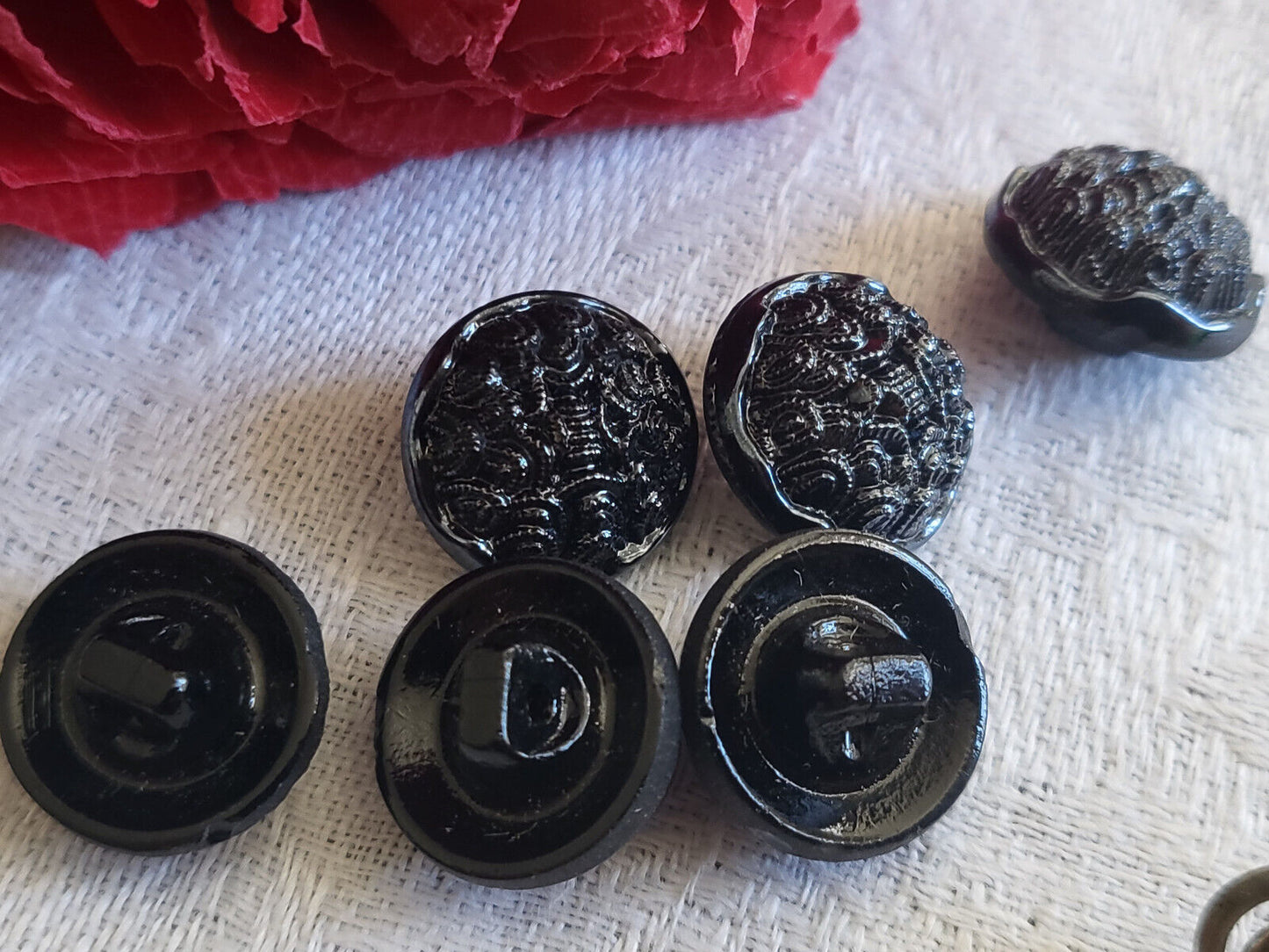 Lot 6 boutons anciens en verre gris gris foncé anthracite 1,3 cm ref 685