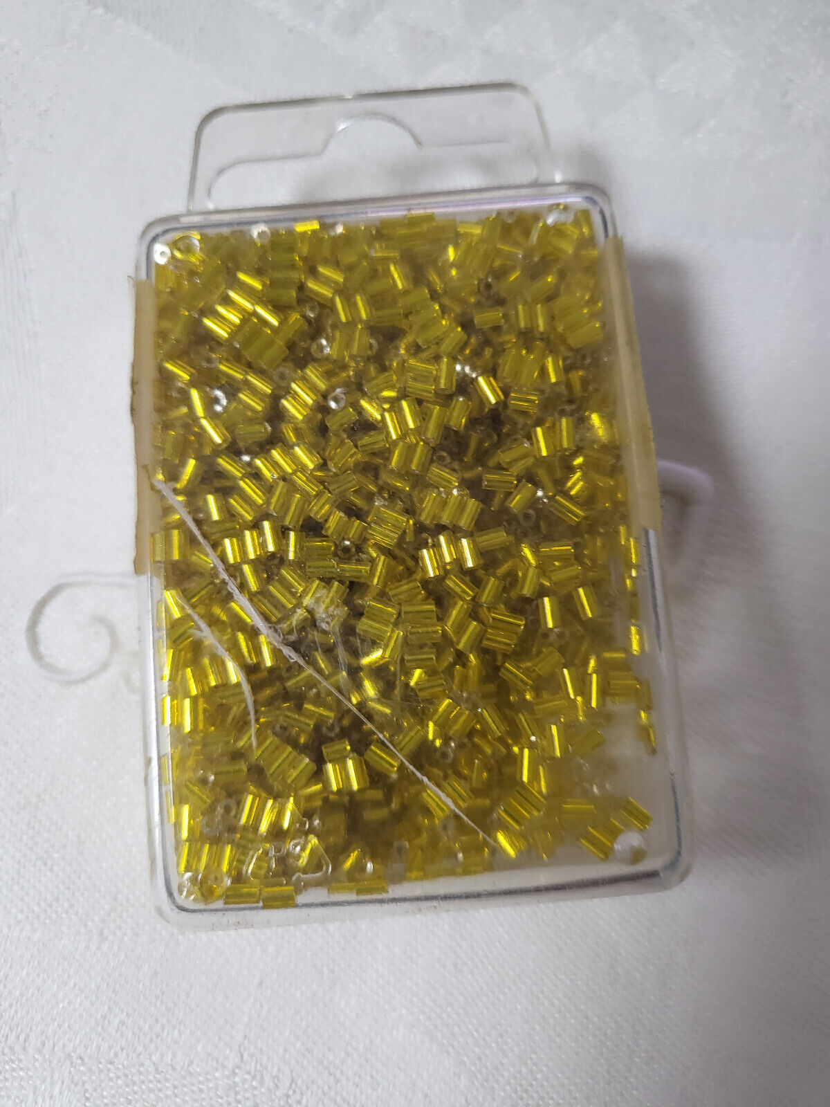 Lot 35 grammes de perles petit tube jaune n°107 mercerie broderie Lunéville