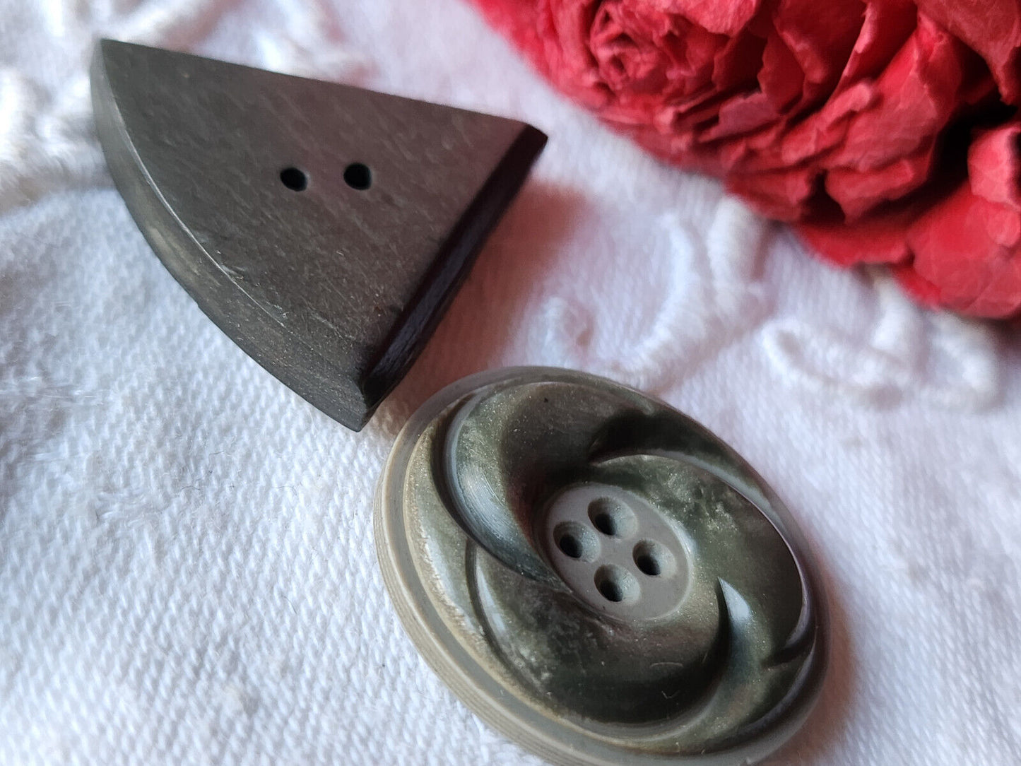 Collection duuo boutons anciens art deco gris 2,6 et 3 cm D9O