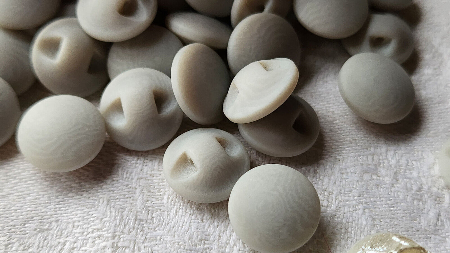 lot 17 petits boutons vintage gris veiné mat à pied 1,1 cm ref 2925