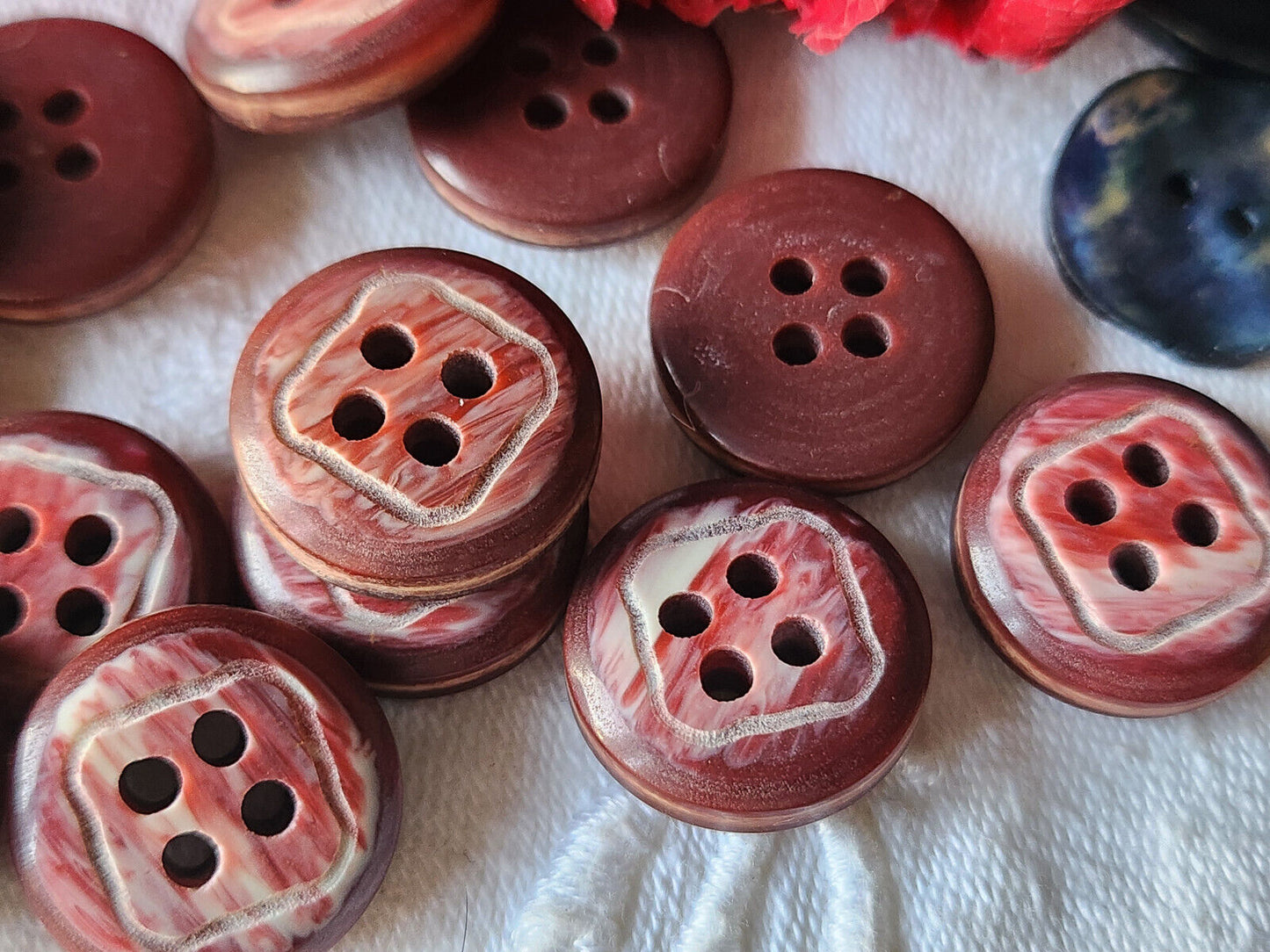 Lot 14 boutons vintage marron lie de vin 1,7 cm ref 6001