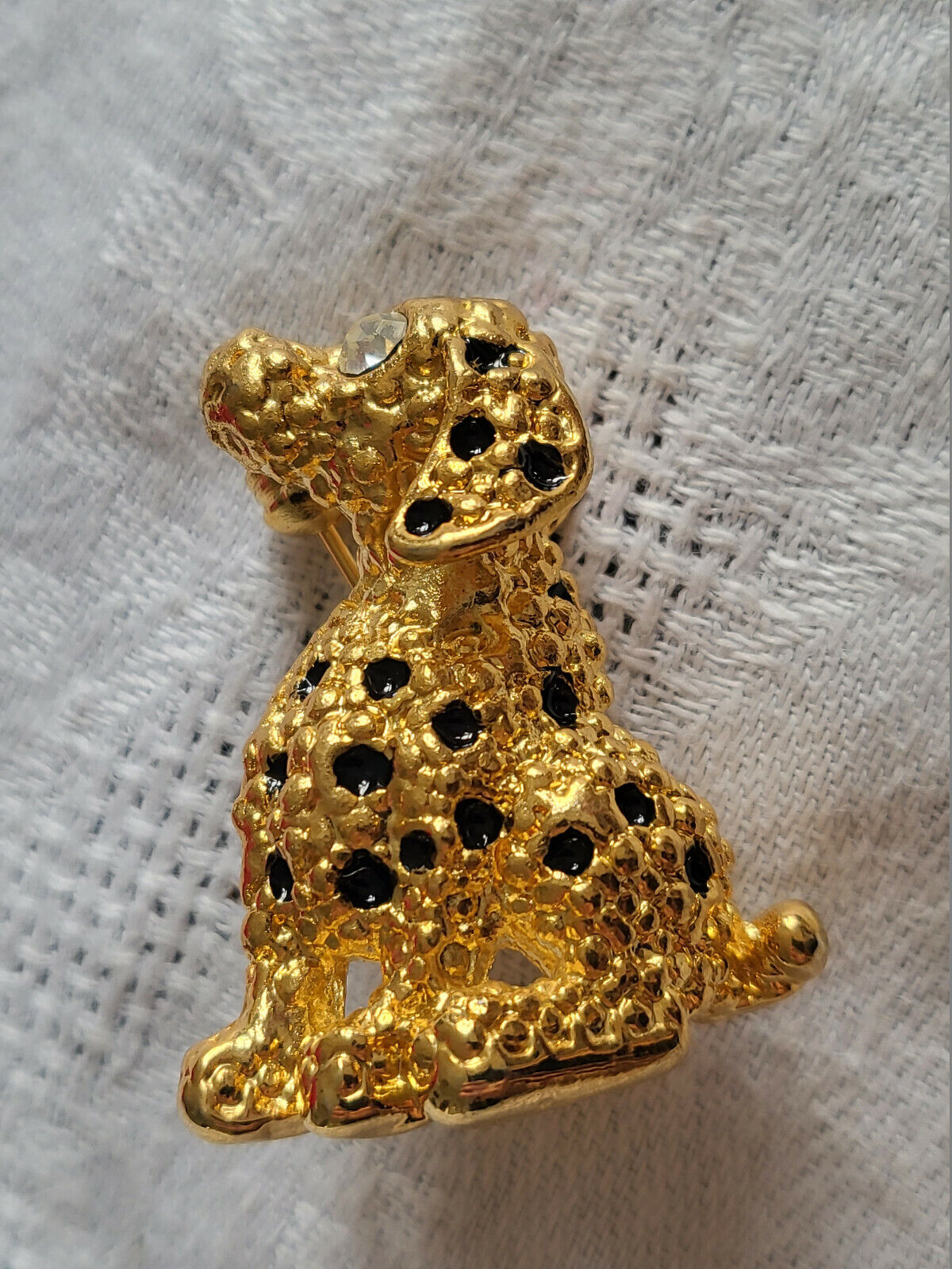 Broche métal doré doré tacheté noir yeux strass volume 3,3 sur 2,4 cm