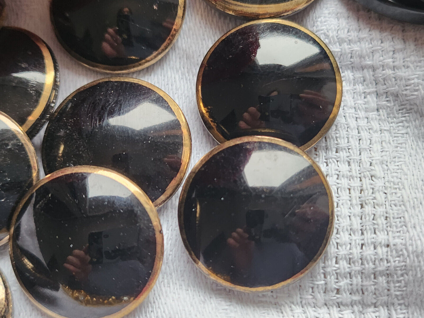 lot 6 gros boutons ancien en verre noir doré bombé lisse 2,2 cm ref 555