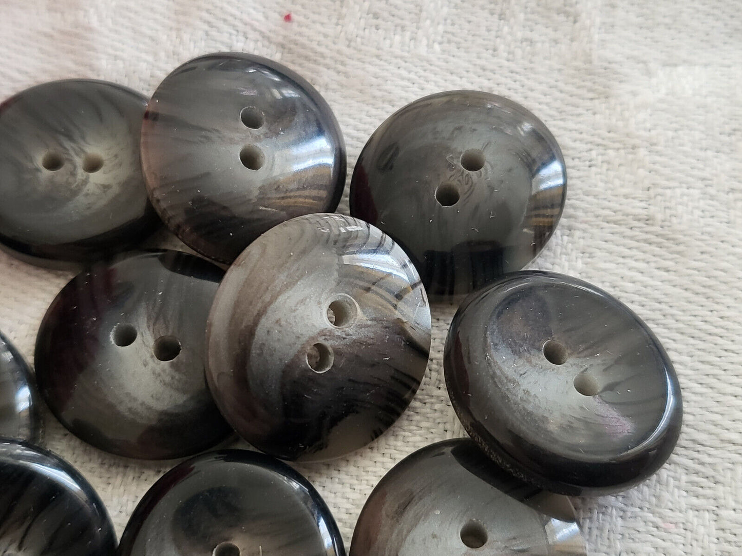 Lot 12 boutons vintage gris veine ovale 2 sur 2,2 cm ref 1779
