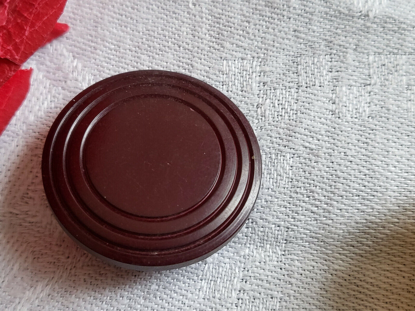 Bouton ancien marron pied laiton diamètre 2,7 cm G5P