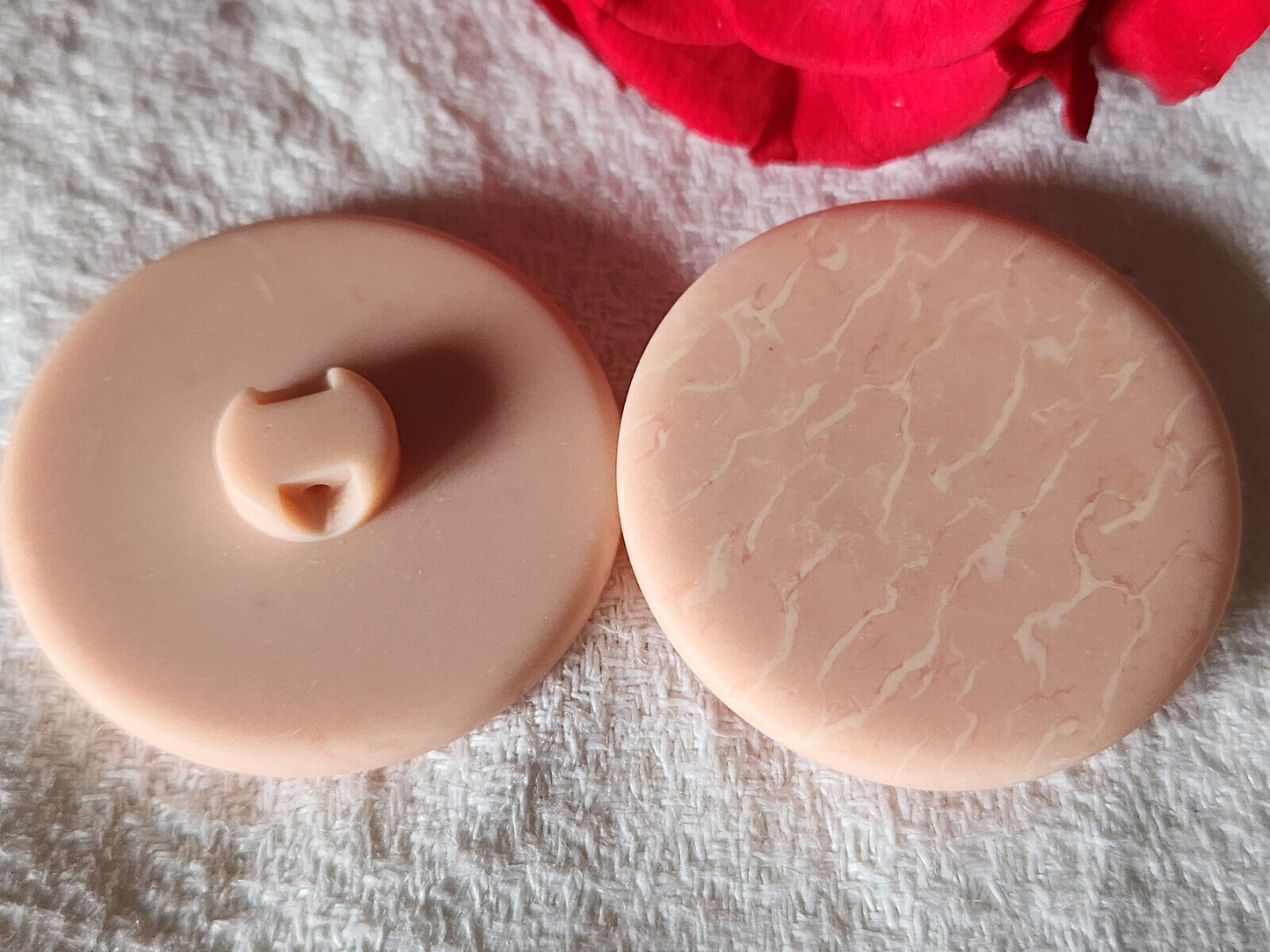 Duo gros boutons vintage rose gris marbrure plat pied veste 3,4 cm ref 454