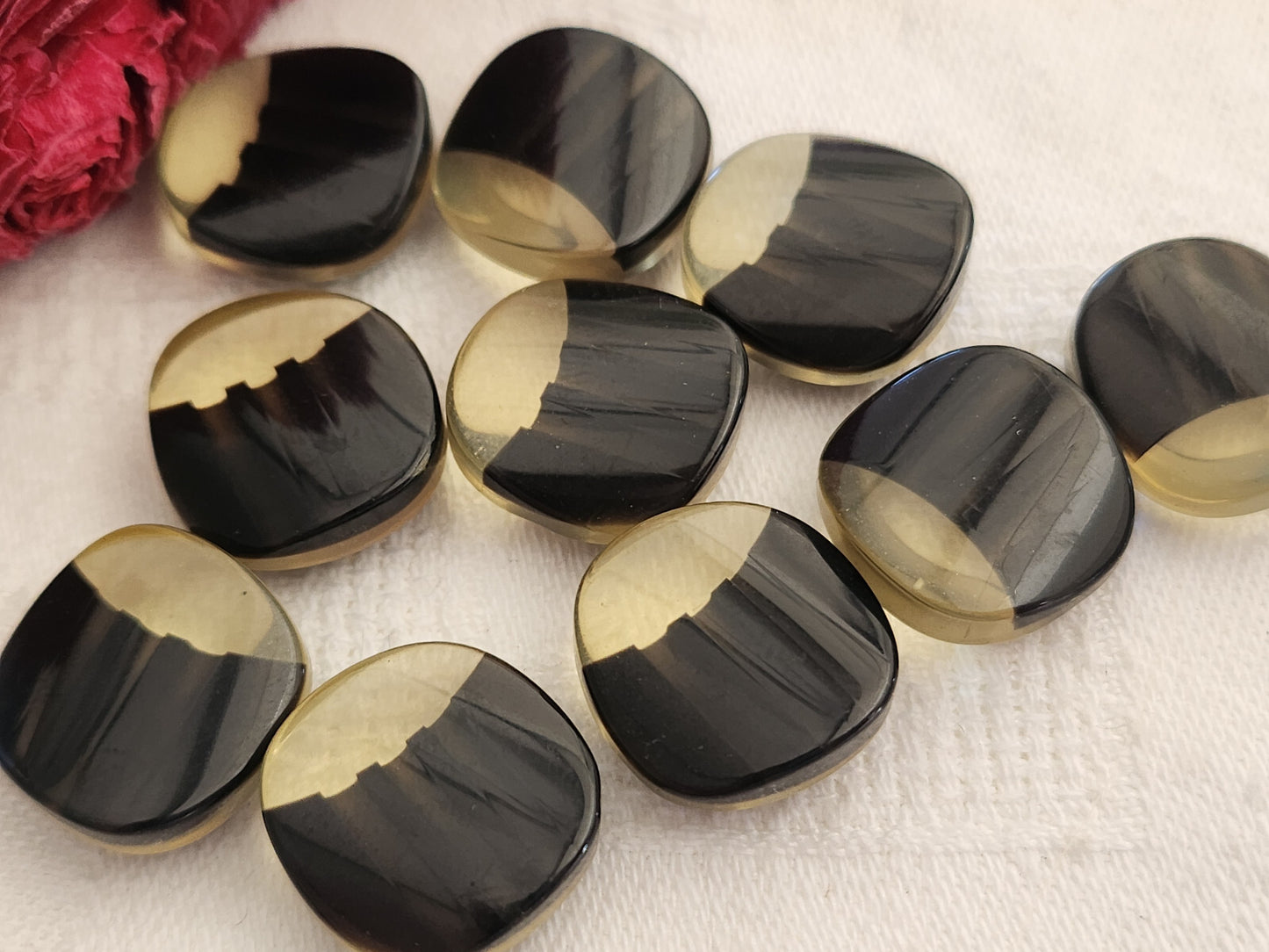 Lot 9 boutons vintage marron noir transparent 1,6 cm pied ref 226