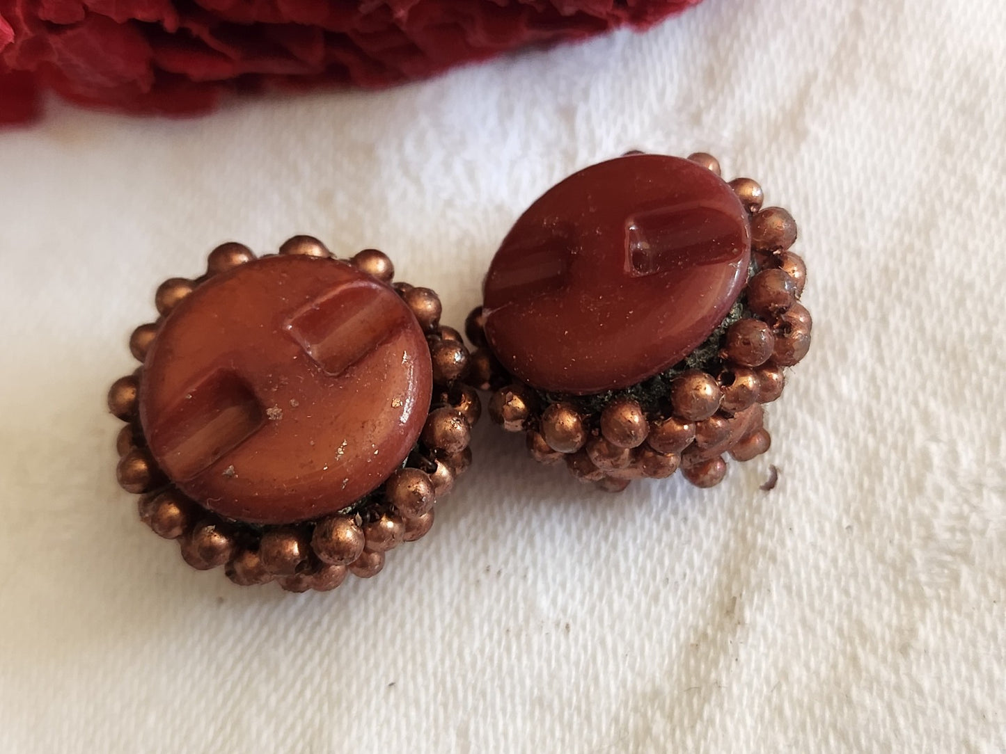 Duo boutons anciens torsade perle main bijoux parurier 2 cm D19L