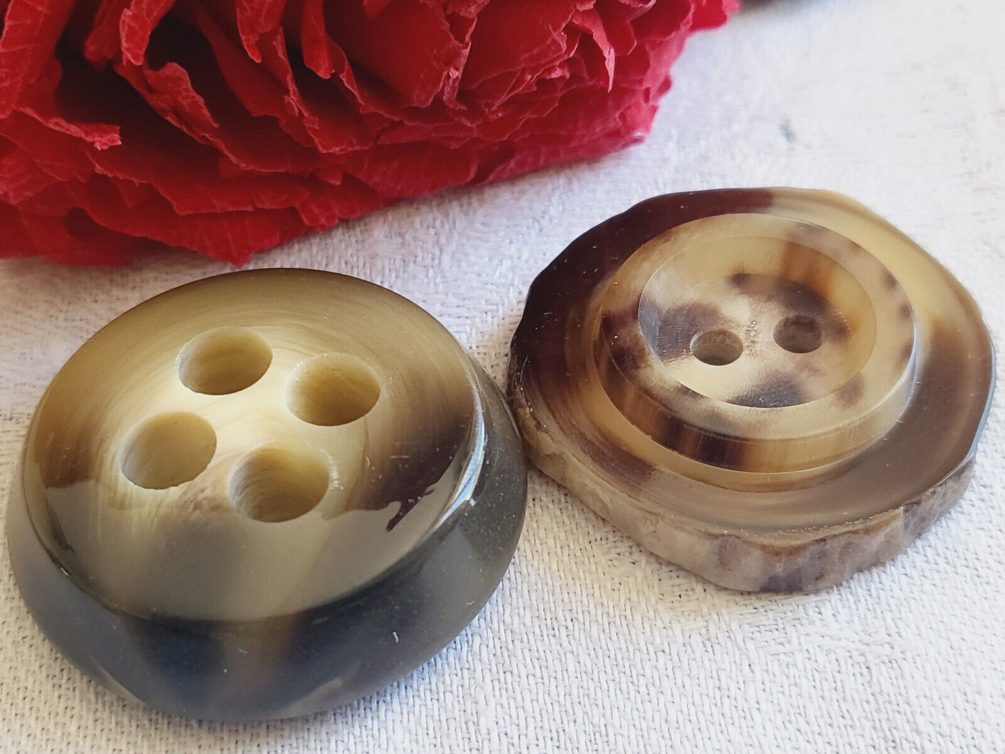 Duo gros boutons anciens marron moucheté effet corne manteaux 3,3 cm ref 1812