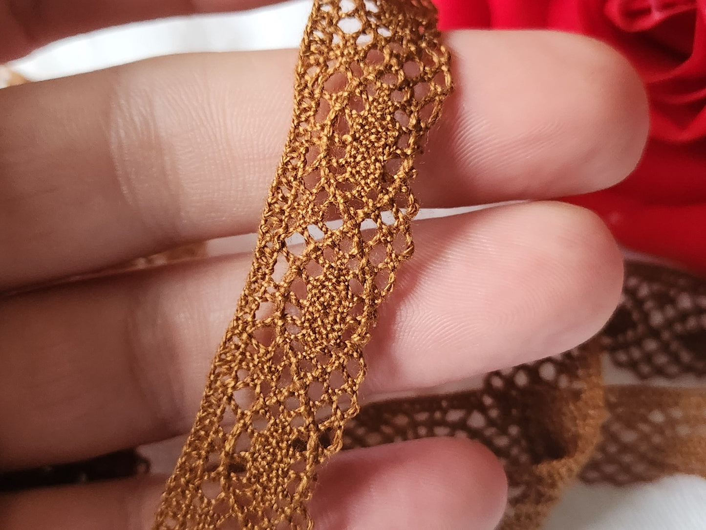 Dentelle vintage marron coton 3 métres sur 1,5 cm A6