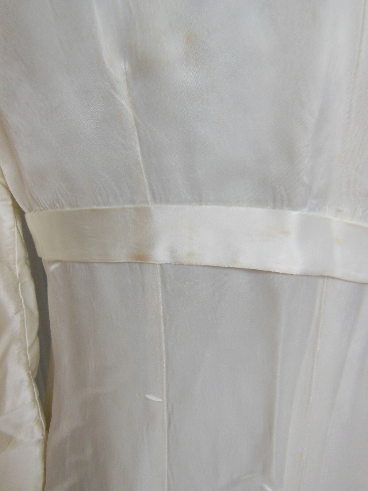Ancien dessus veste en satin épais raide ou manteau cérémonie taille 36, B4