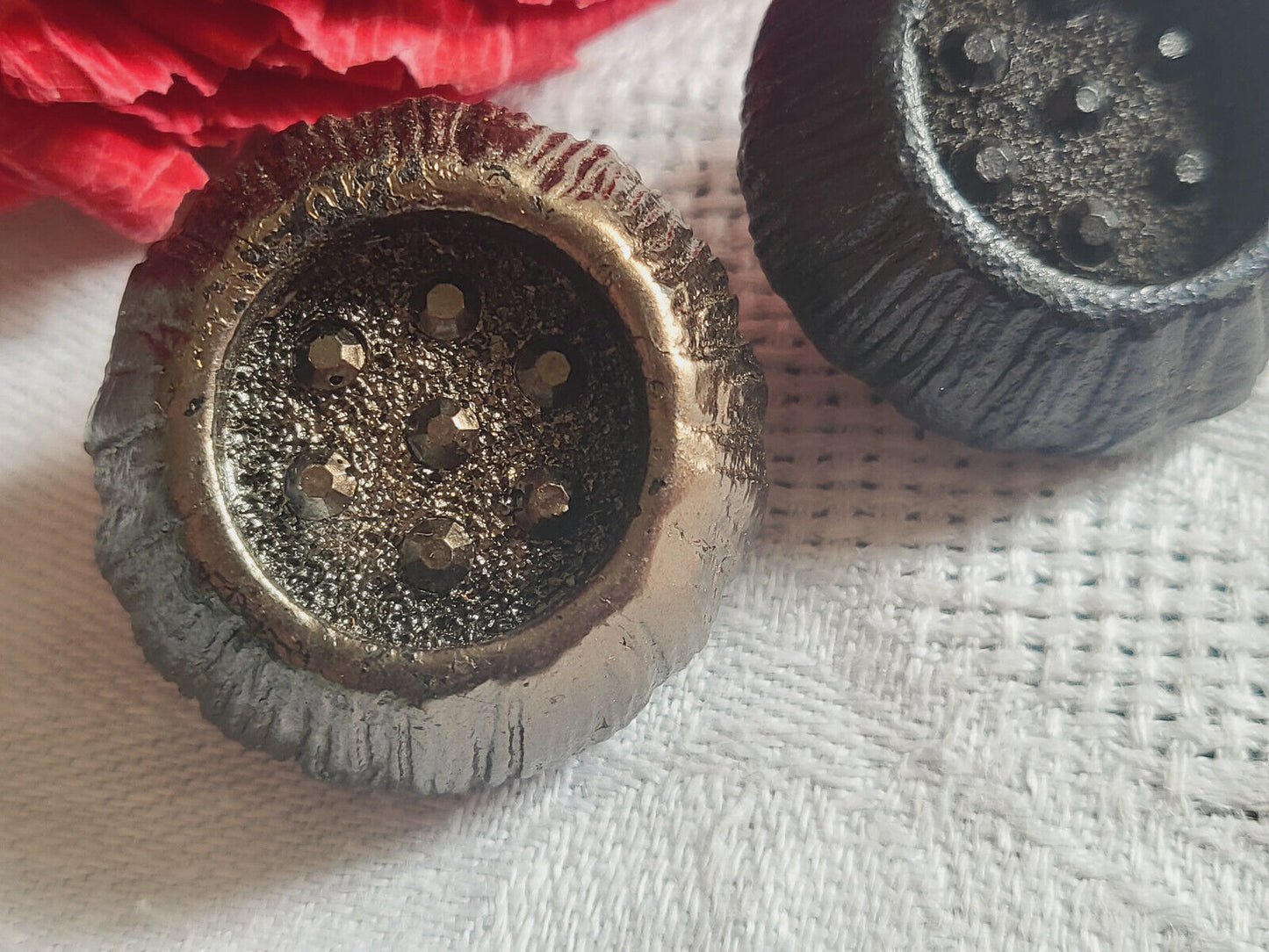 Duo boutons anciens vintage en résine noir gros épais 2,7 cm D17P