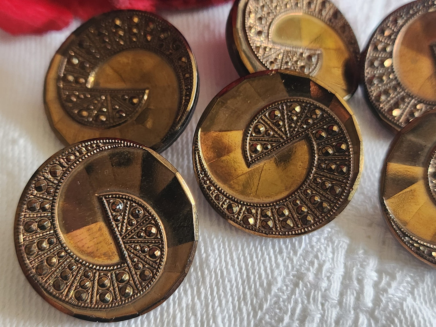 Lot 6 boutons anciens en verre marron facette superbe pied metal 2,2 cm ref 1458