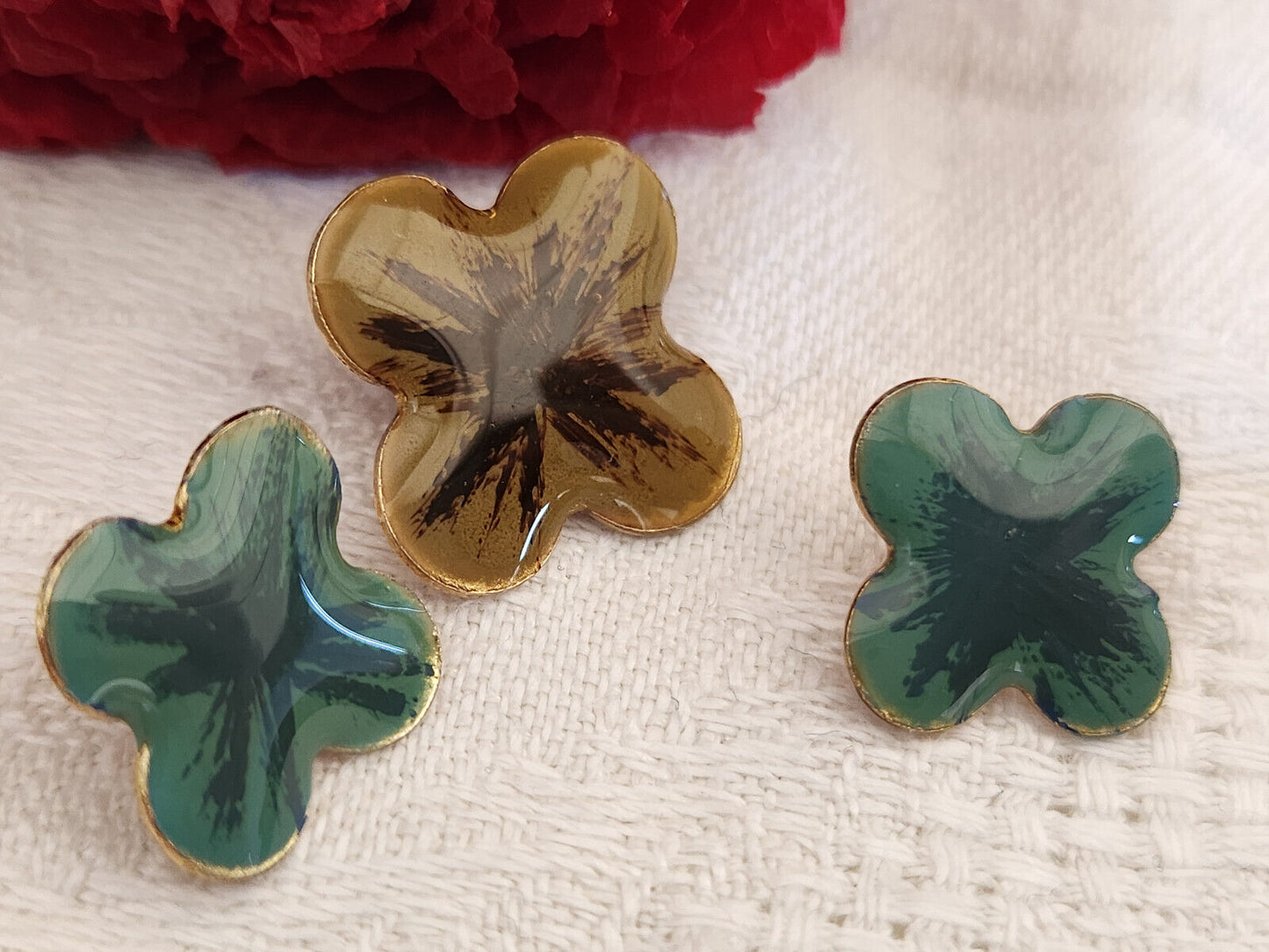 Trio boutons vintage en métal jolis 1,5 et 1,3 cm G16D