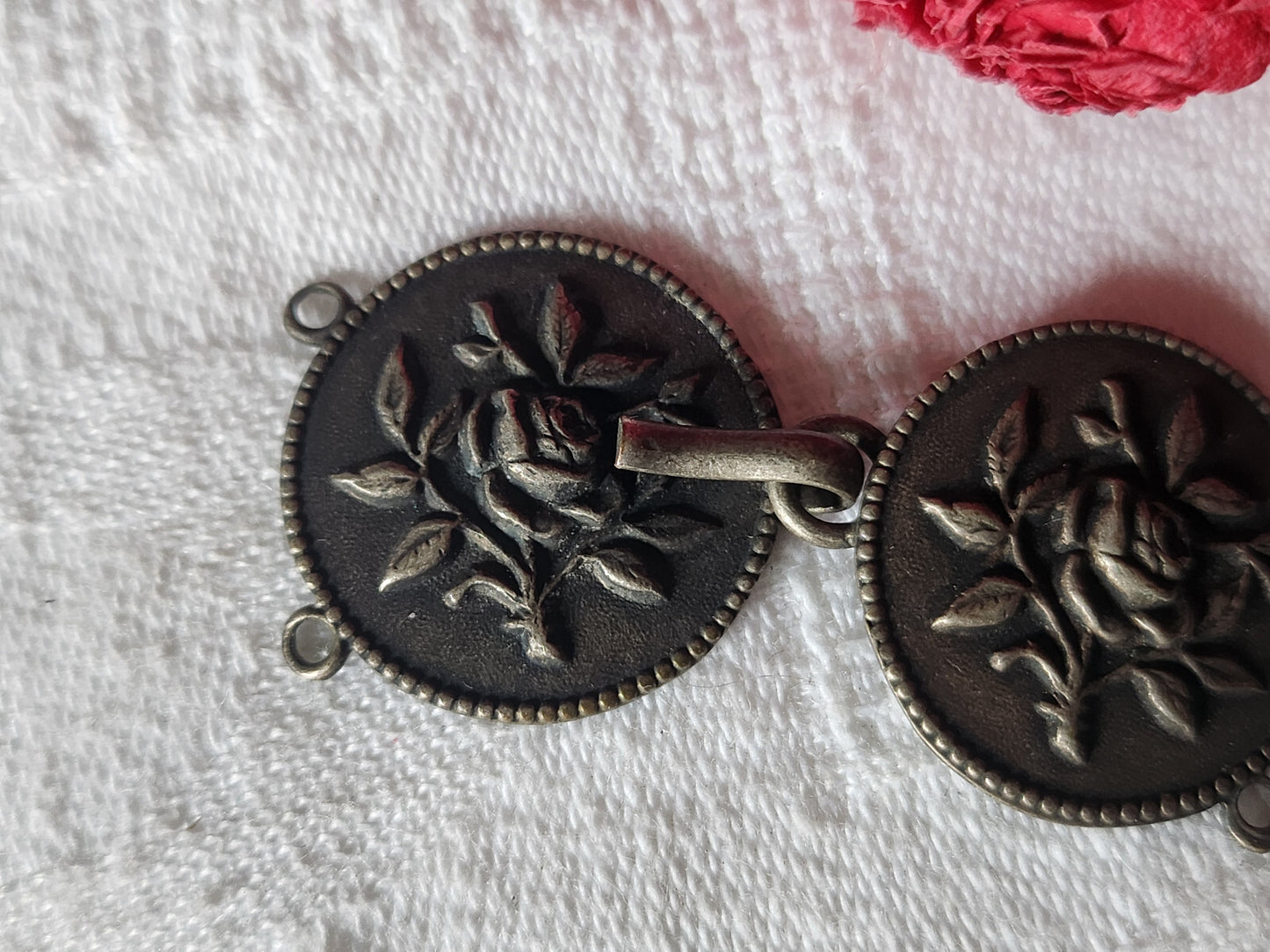 boucle de ceinture ancienne brandebourg motif rose mignonne