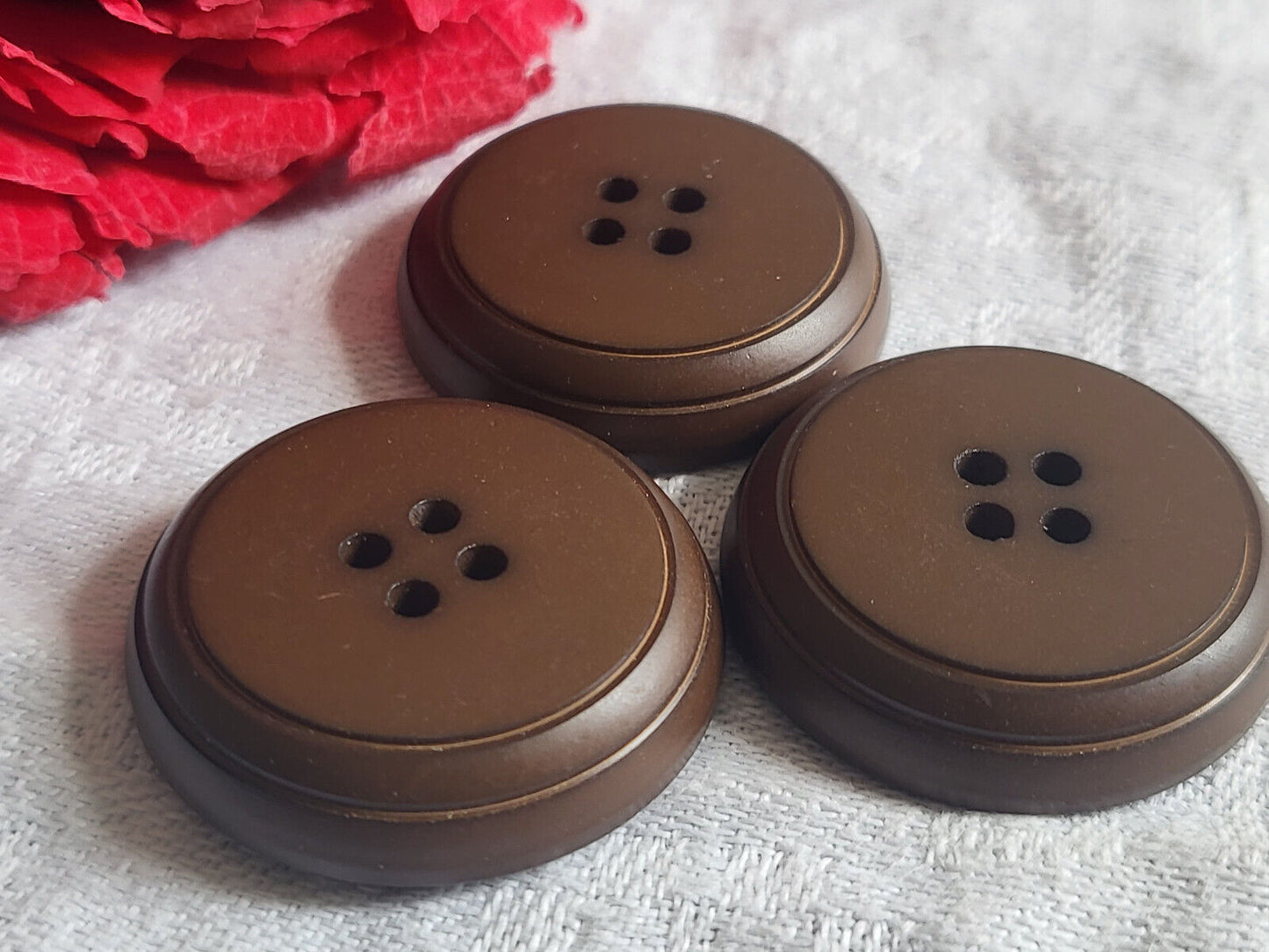 Trio gros boutons vintage marron épais gilet veste diamètre 2,7 cm ref 899
