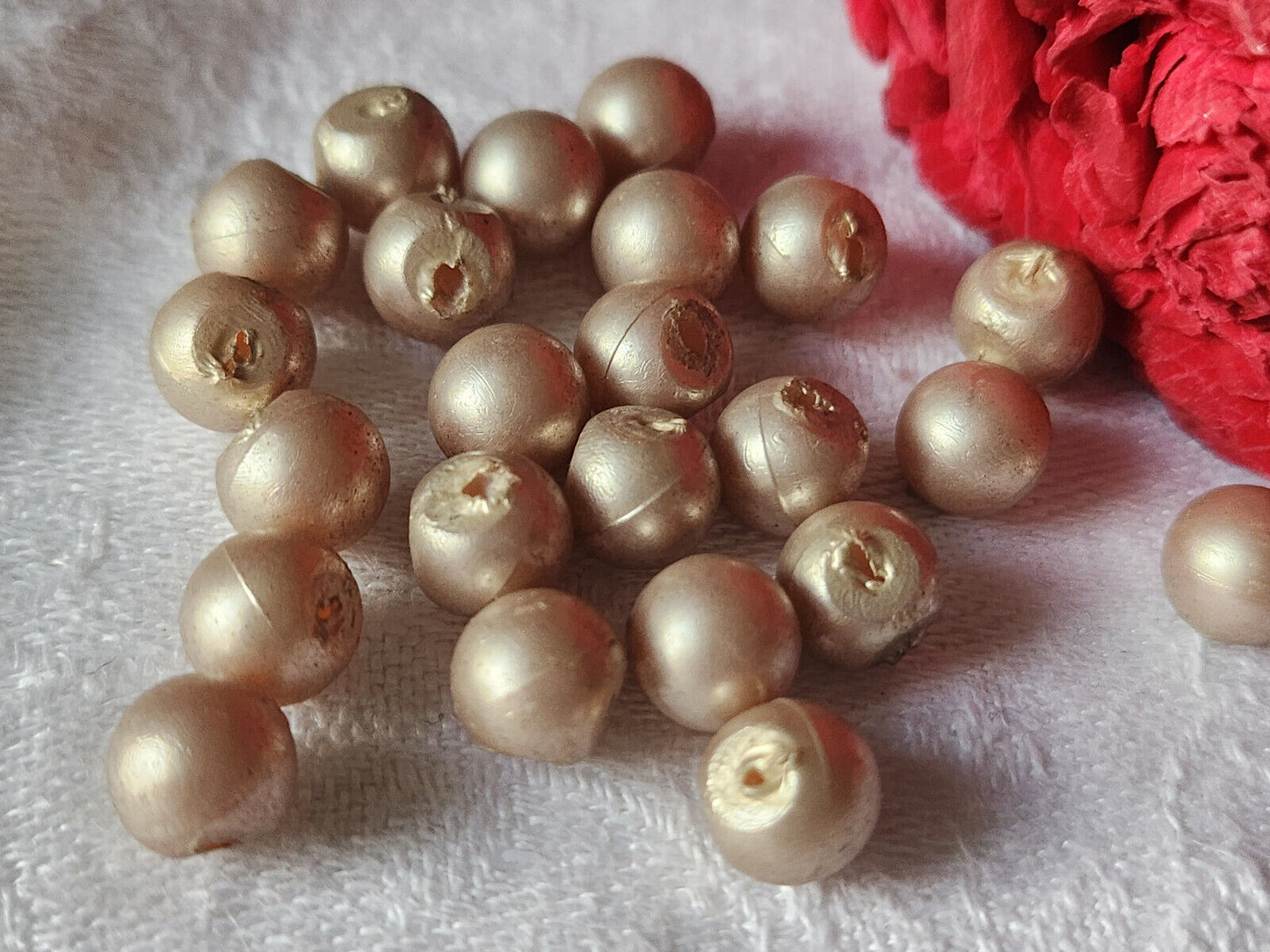 Lot 20 mini boutons vintage boule marron rosé plastique rond 0,8 cm ref 1567