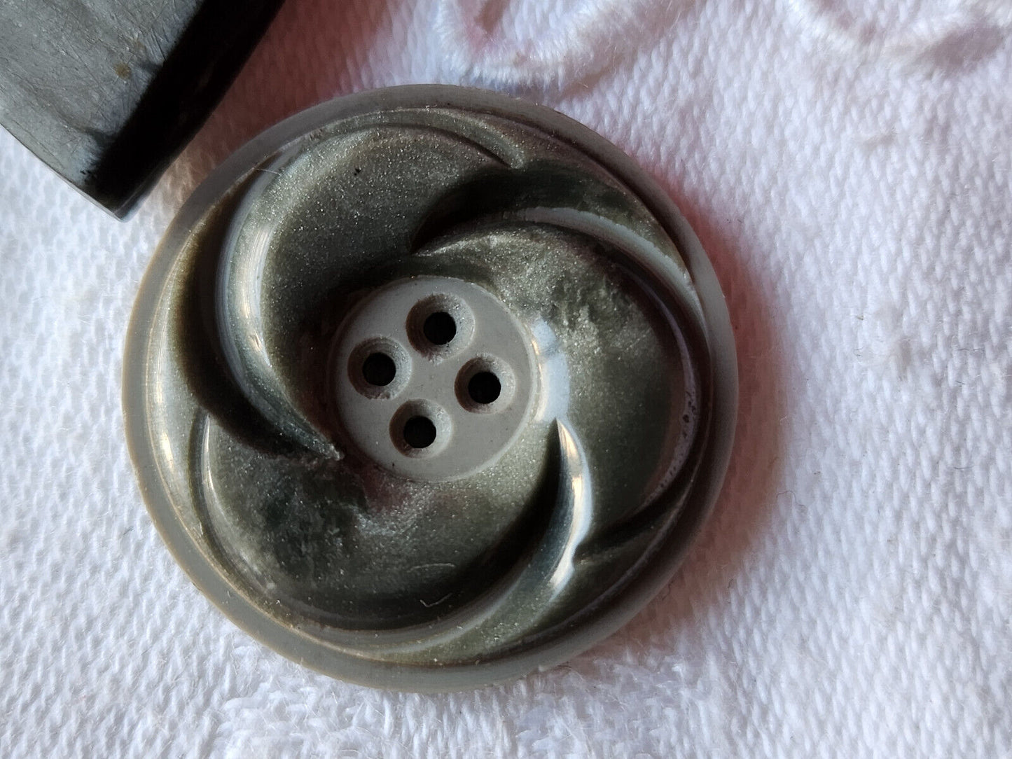 Collection duuo boutons anciens art deco gris 2,6 et 3 cm D9O