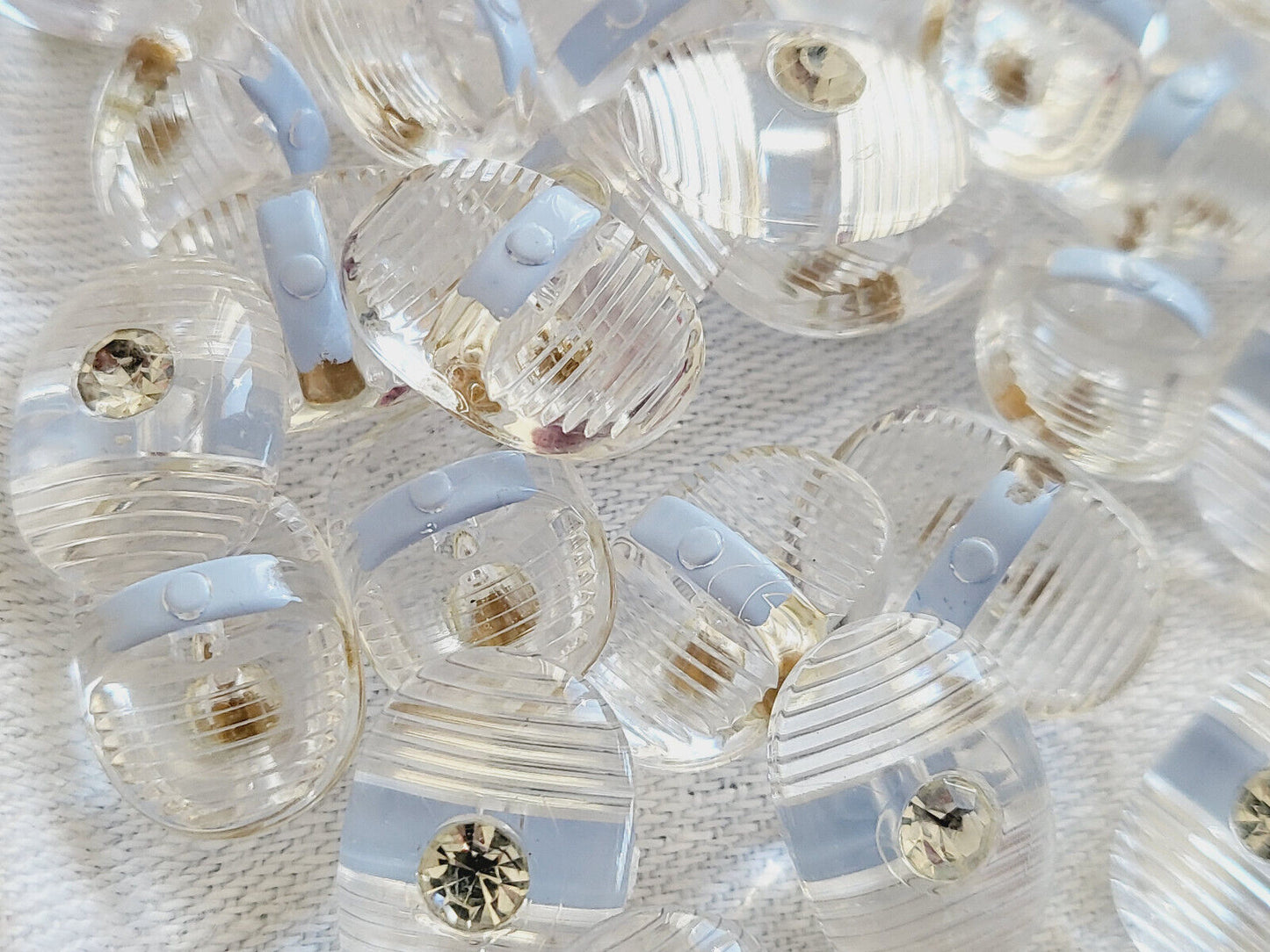 lot 6 magnifiques boutons anciens plastique strass verre 1 sur 1,5 cm ref 5245