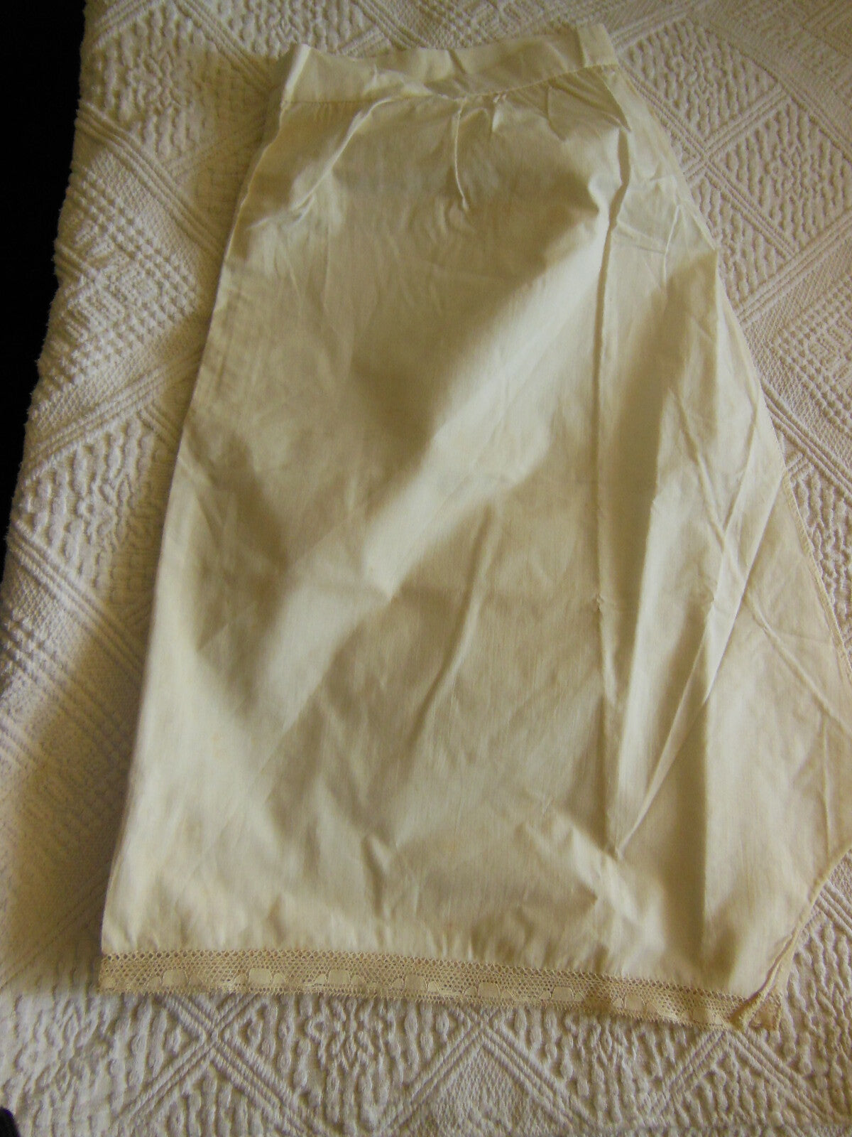 Ancienne culotte short monogramme ML jamais porté à nettoyer ou teindre n°1 B1