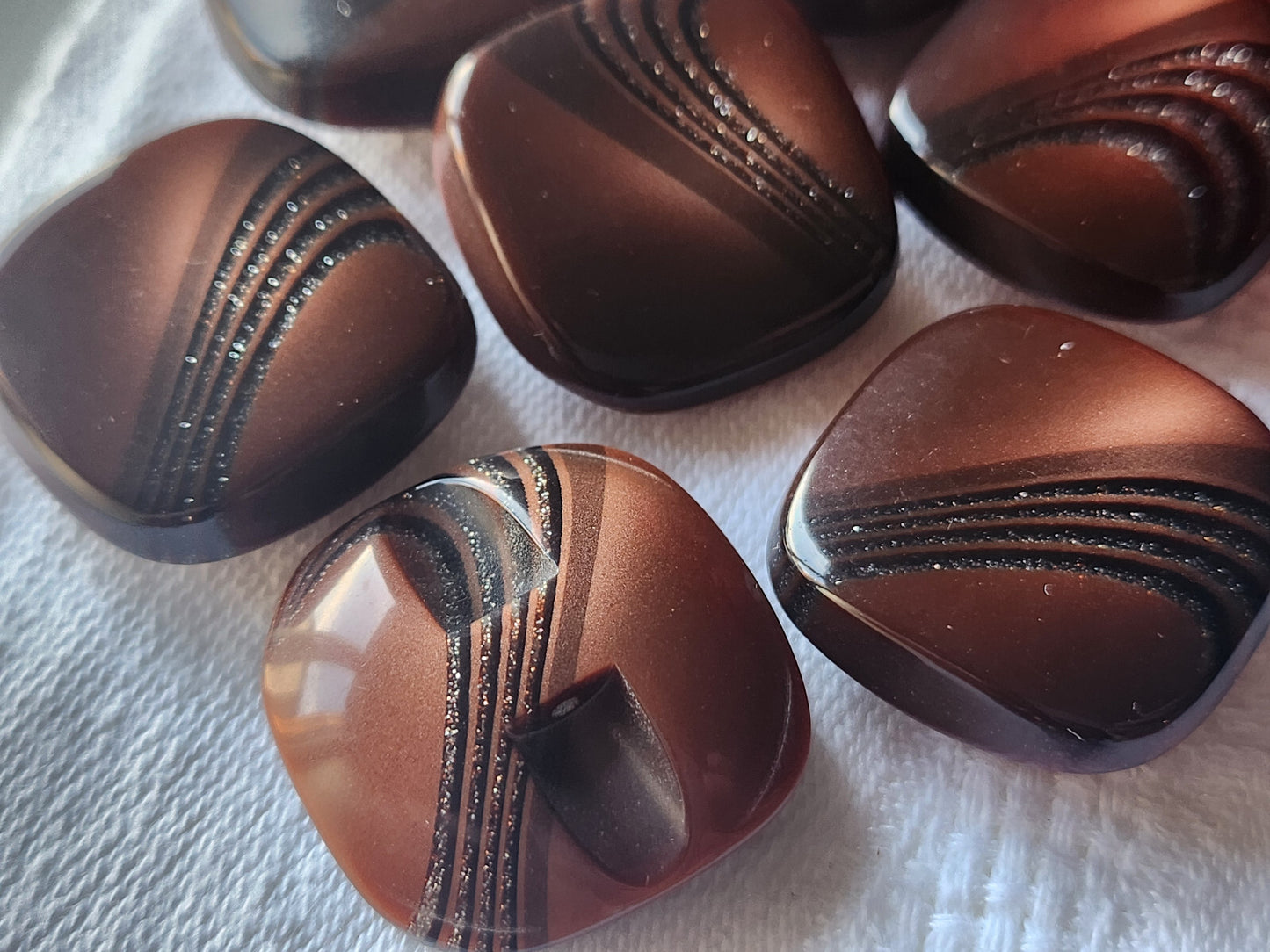 Lot 7 boutons vintage marron scintillant paillette carré pied 2,4 cm ref 3489