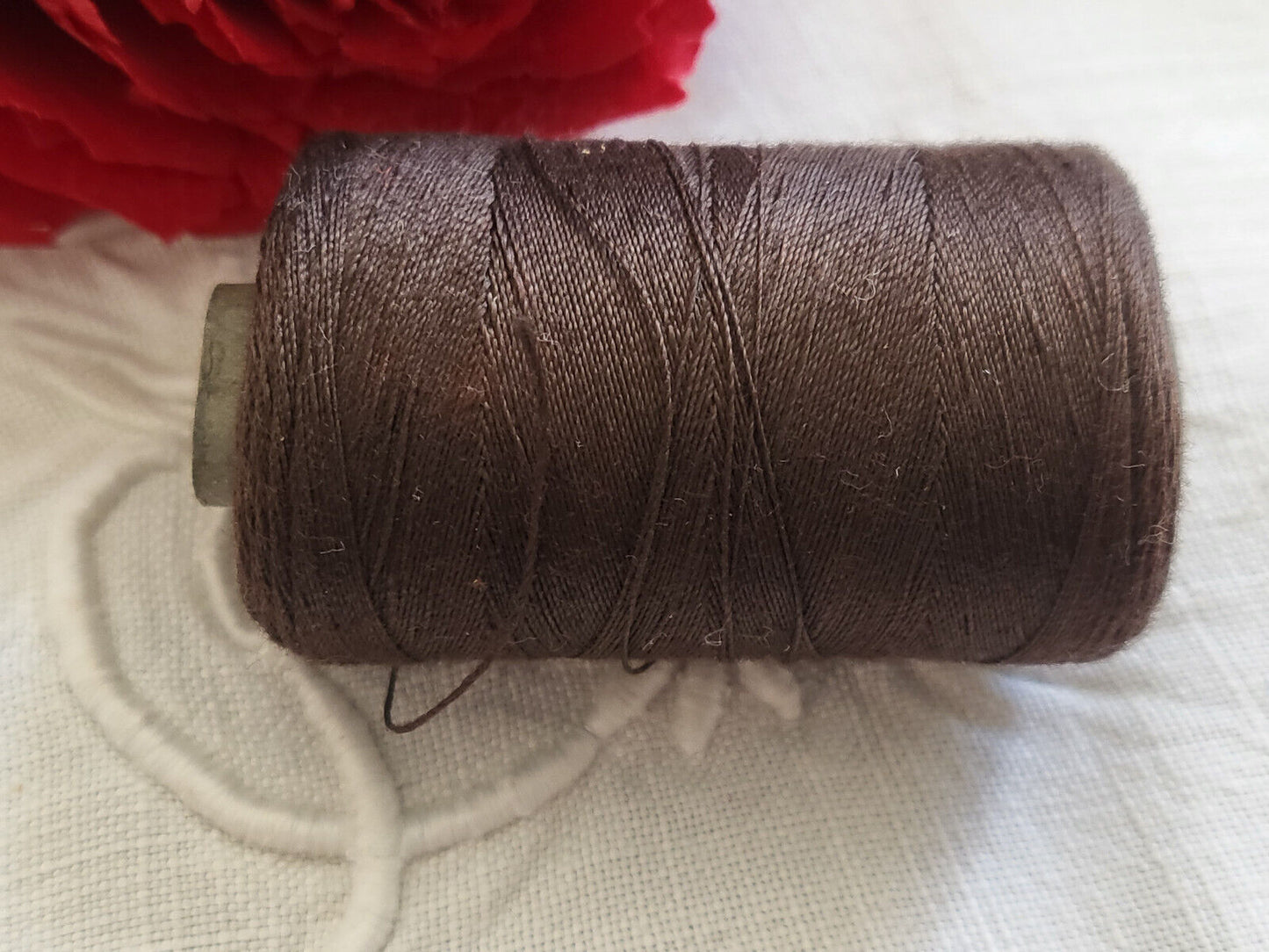 Grosse bobine ancienne fil marron 16 grammes couture mercerie ancien T1-614