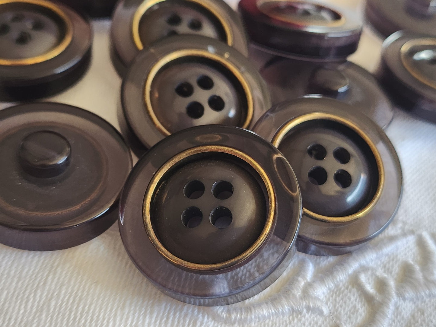 Lot 6 gros boutons vintage gris transparent épais pied 2,8 cm ref 1522