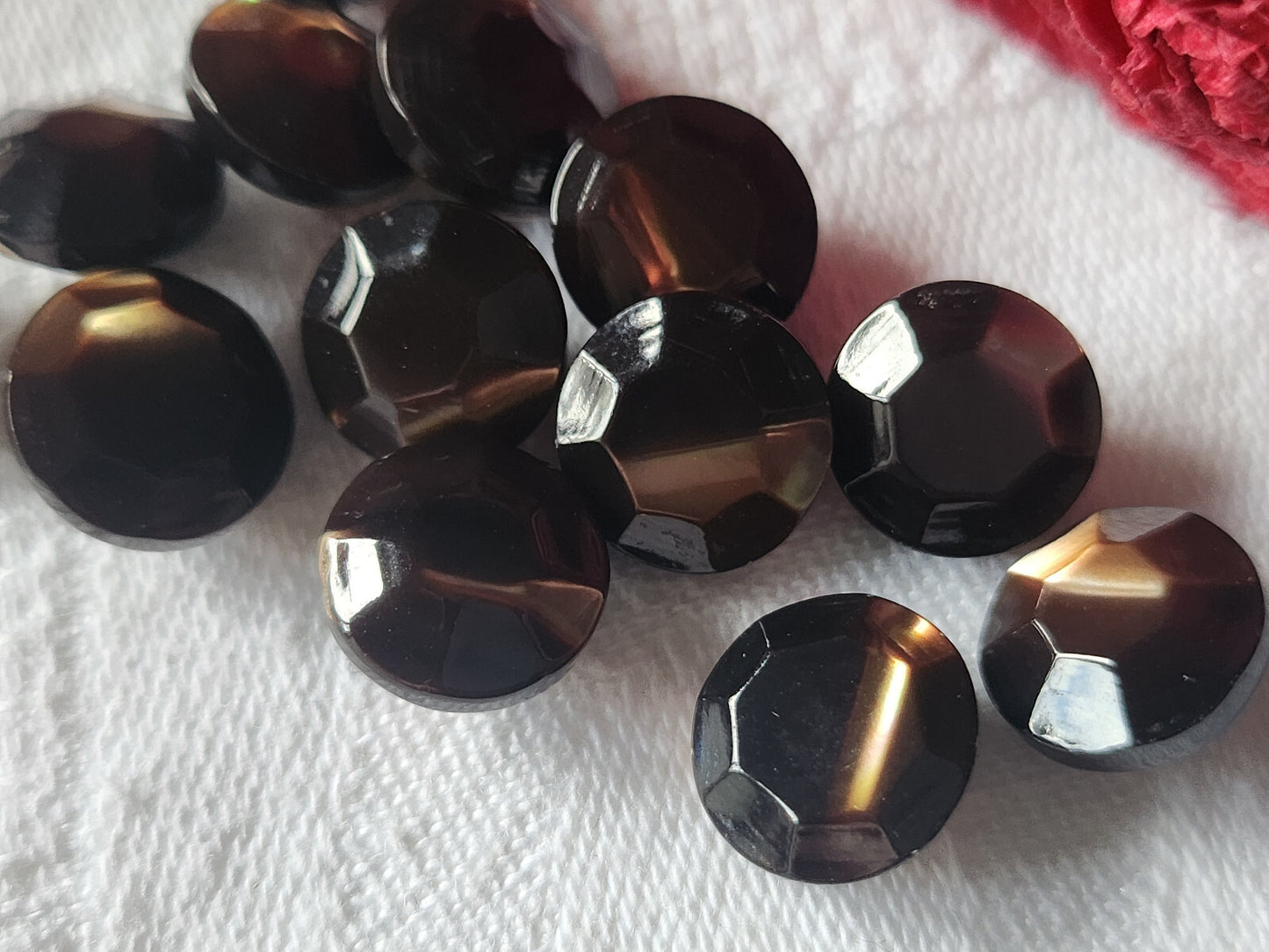 Collection lot 6 boutons en nacre marron facette 1,1 cm pied ref 4816