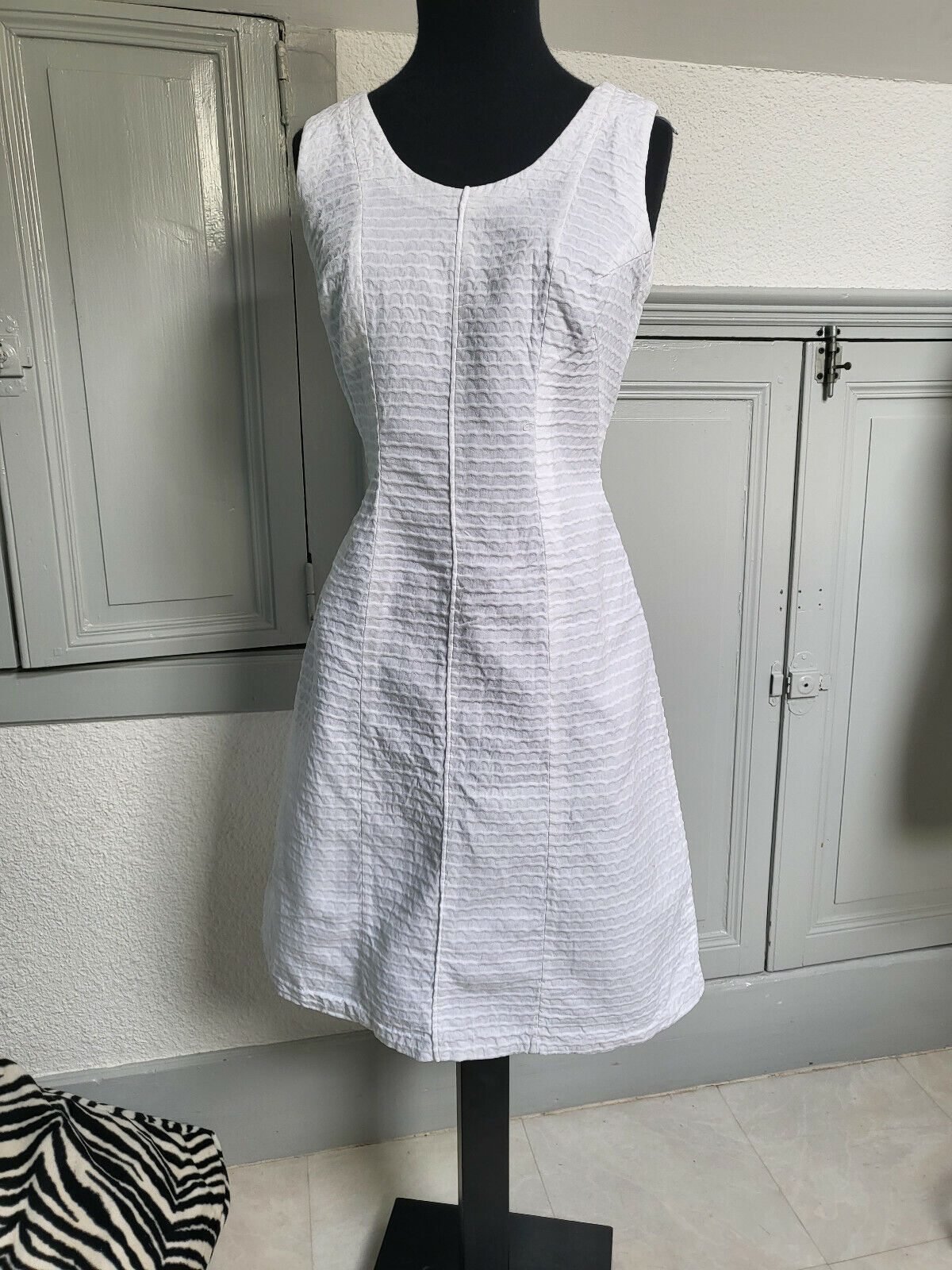 Pur vintage robe ancienne blanche gaufrée taille 38 B5