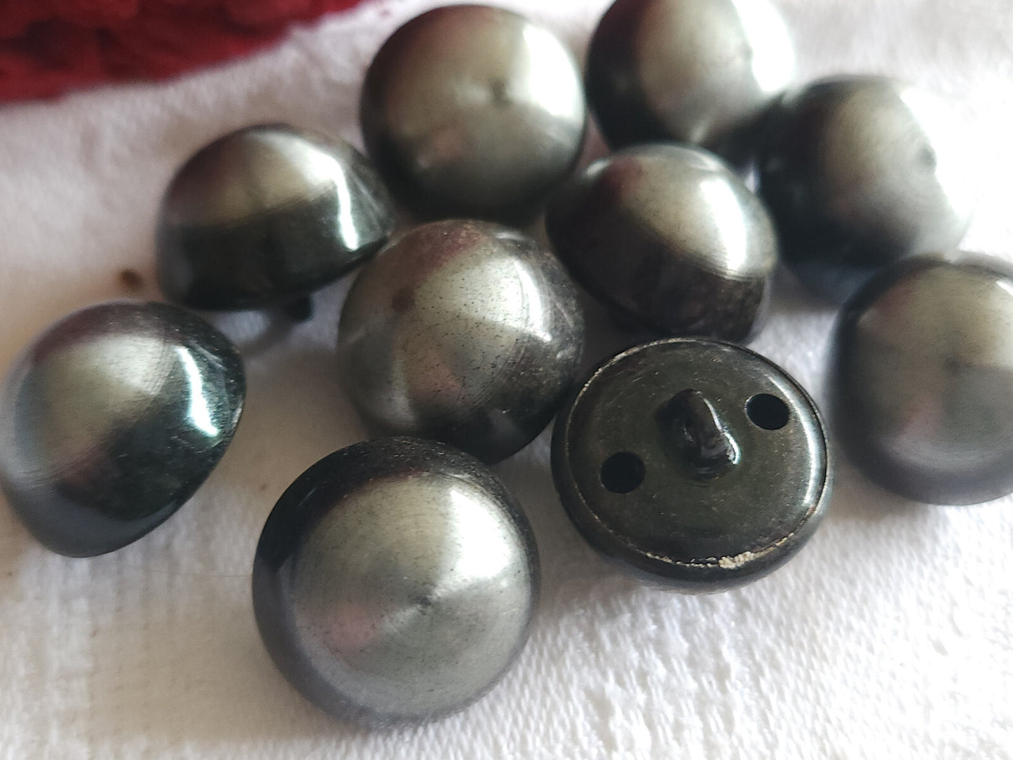 Lot 10 boutons vintage en métal argenté noir bombé superbe 1,7 cm ref 5272