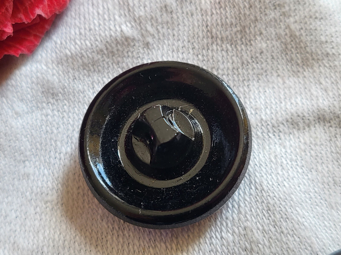 Bouton ancien en verre noir argenté effet miroir Volume 2,2 cm D13O