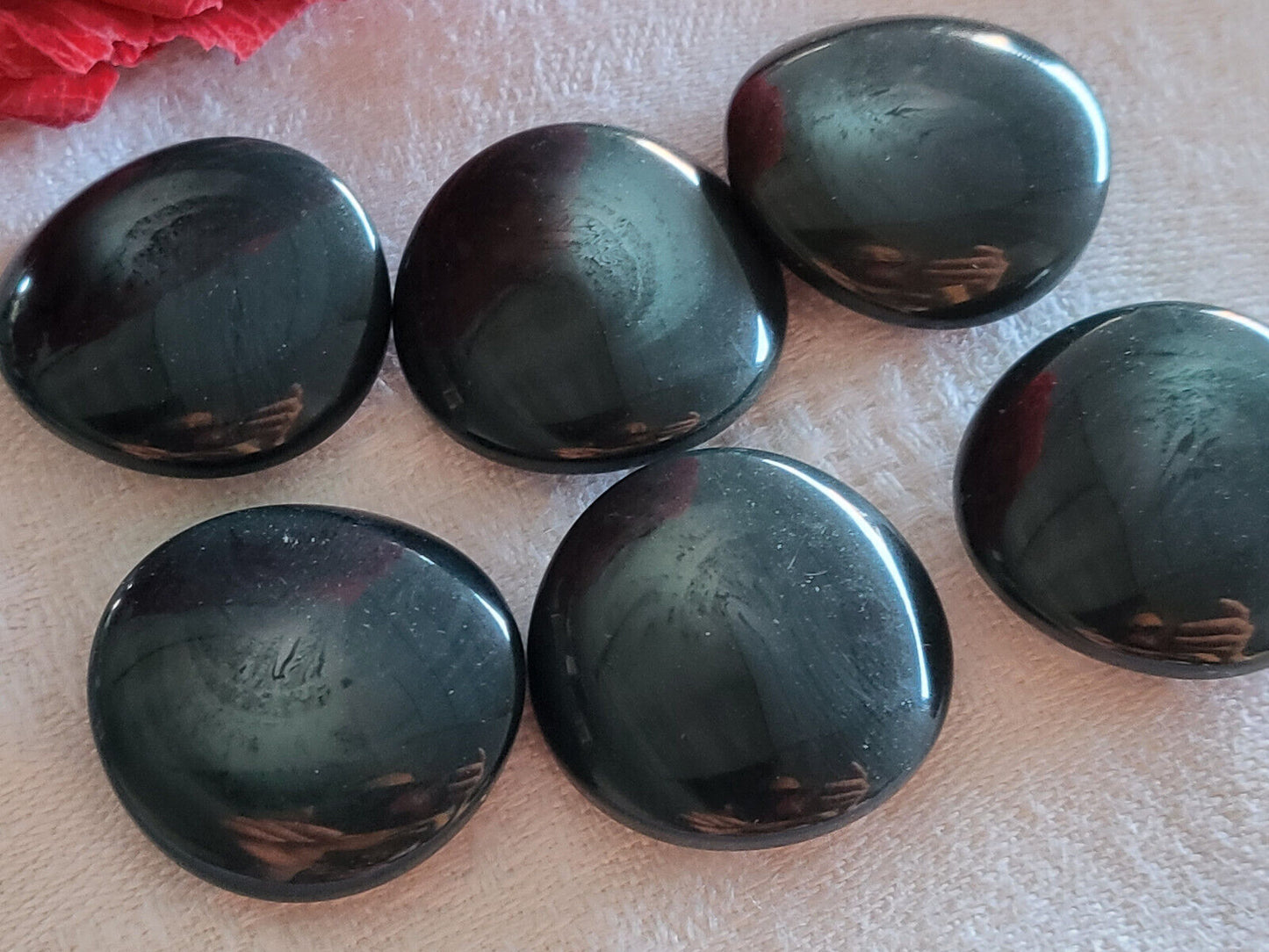 Lot 6 boutons vintage vert camaïeu foncé bombé pied 2,2 cm ref 4902
