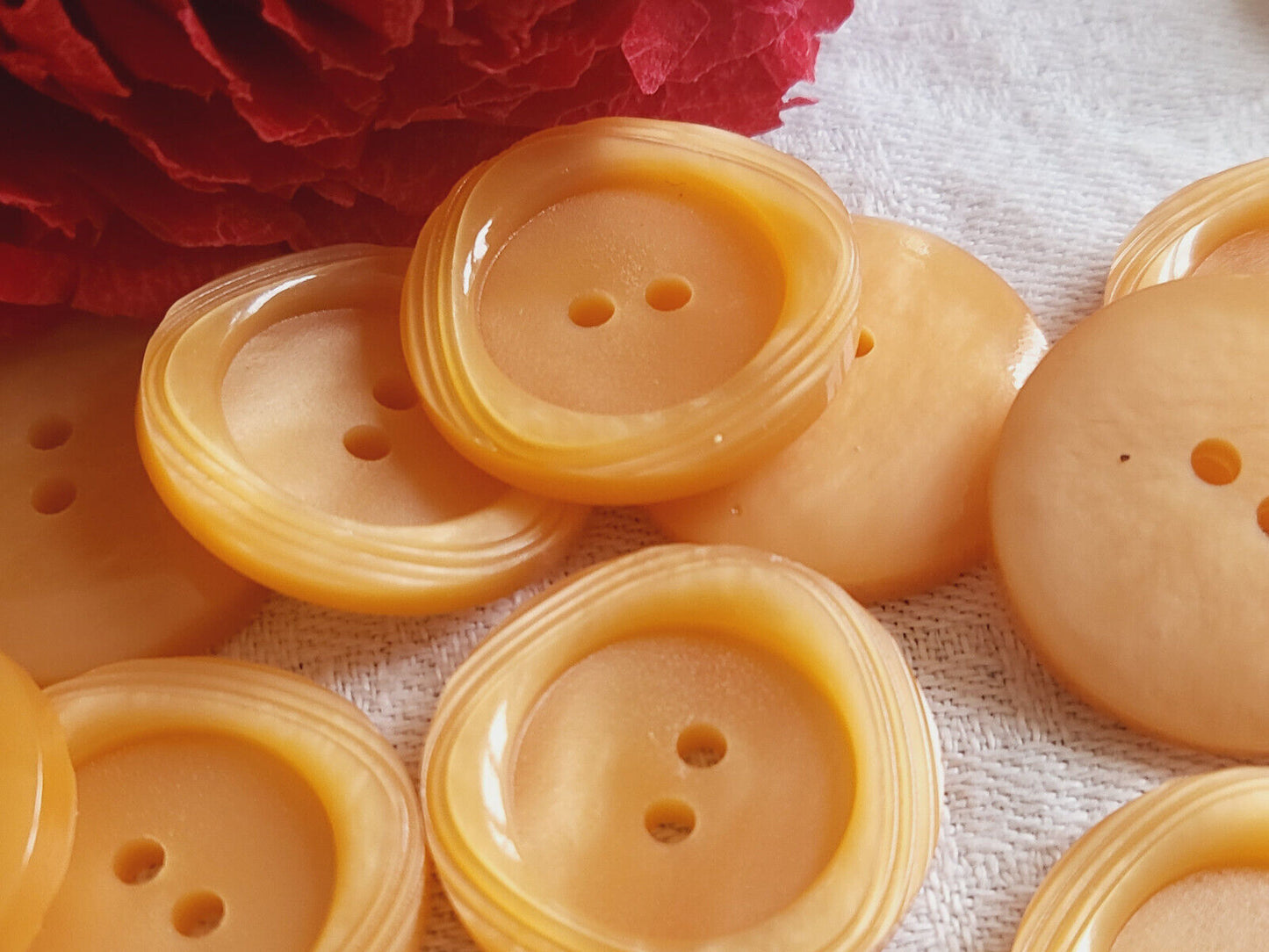 Lot 11 boutons vintage orange rose tendre pourtour strié 2,2 cm ref 348