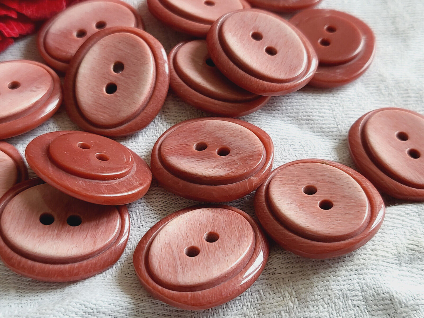 Lot 12 boutons vintage rose marron ovale 1,9 sur 2,1 cm ref 5518