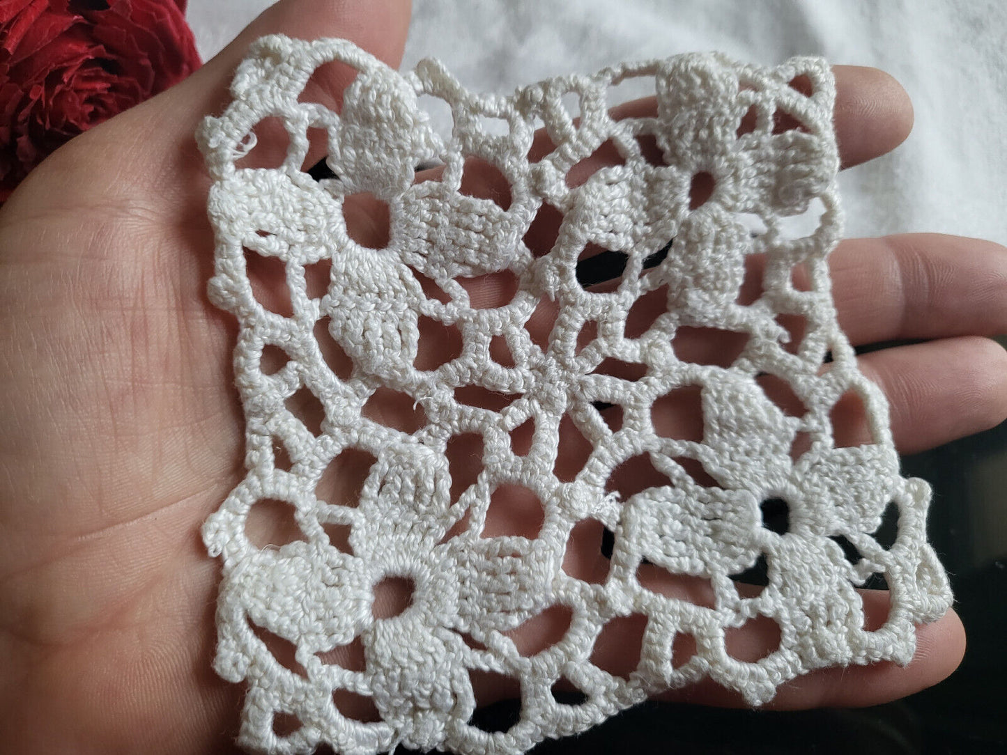 Application incrustation dentelle crochet 9,5 sur 9,5 cm T15-26