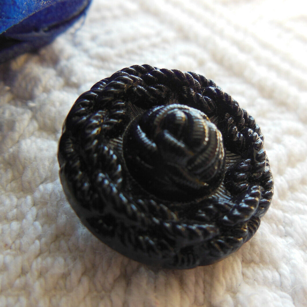 Bouton ancien en verre bleu foncé effet tissé à pied diamètre 2,1 cm G18K