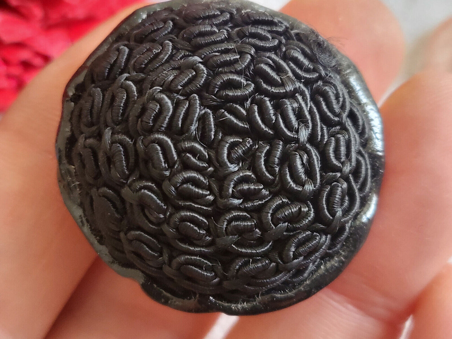 Volumineux bouton vintage passementerie noir résine 3,4 cm ref 3111