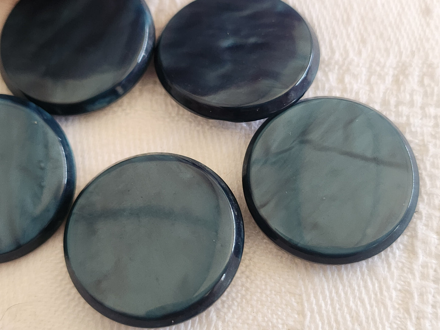 Lot 5 boutons vintage bleu maarbré pied 2 cm ref 768