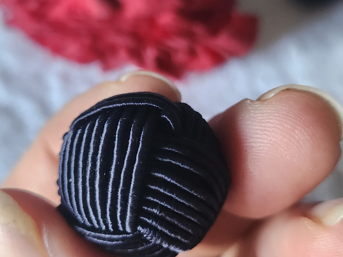 Lot 6 boutons anciens passementerie bleu boule grelot 2,4 cm ref 5605