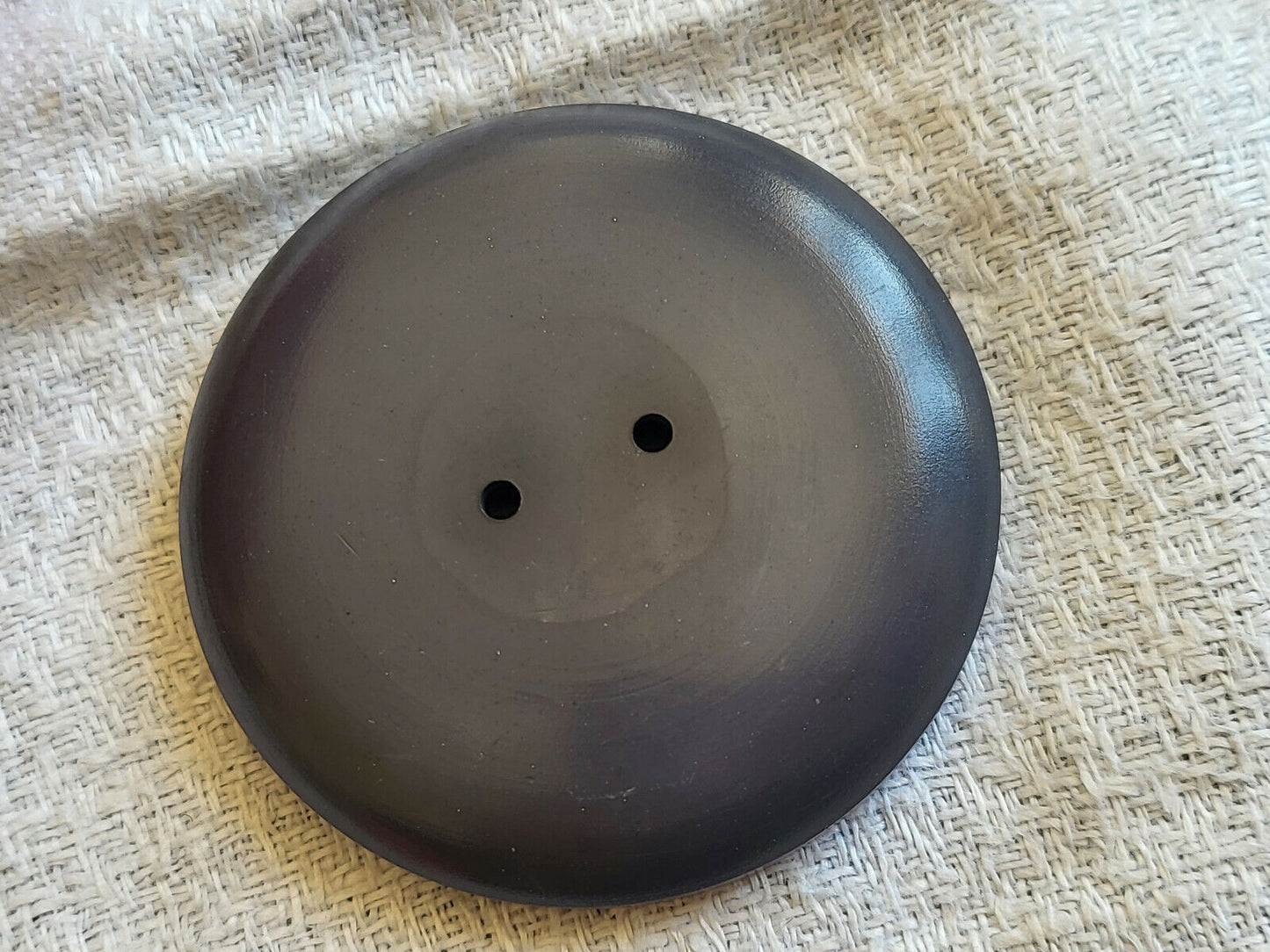 Énorme bouton vintage gris épais diamètre 4,4 cm ref 1635