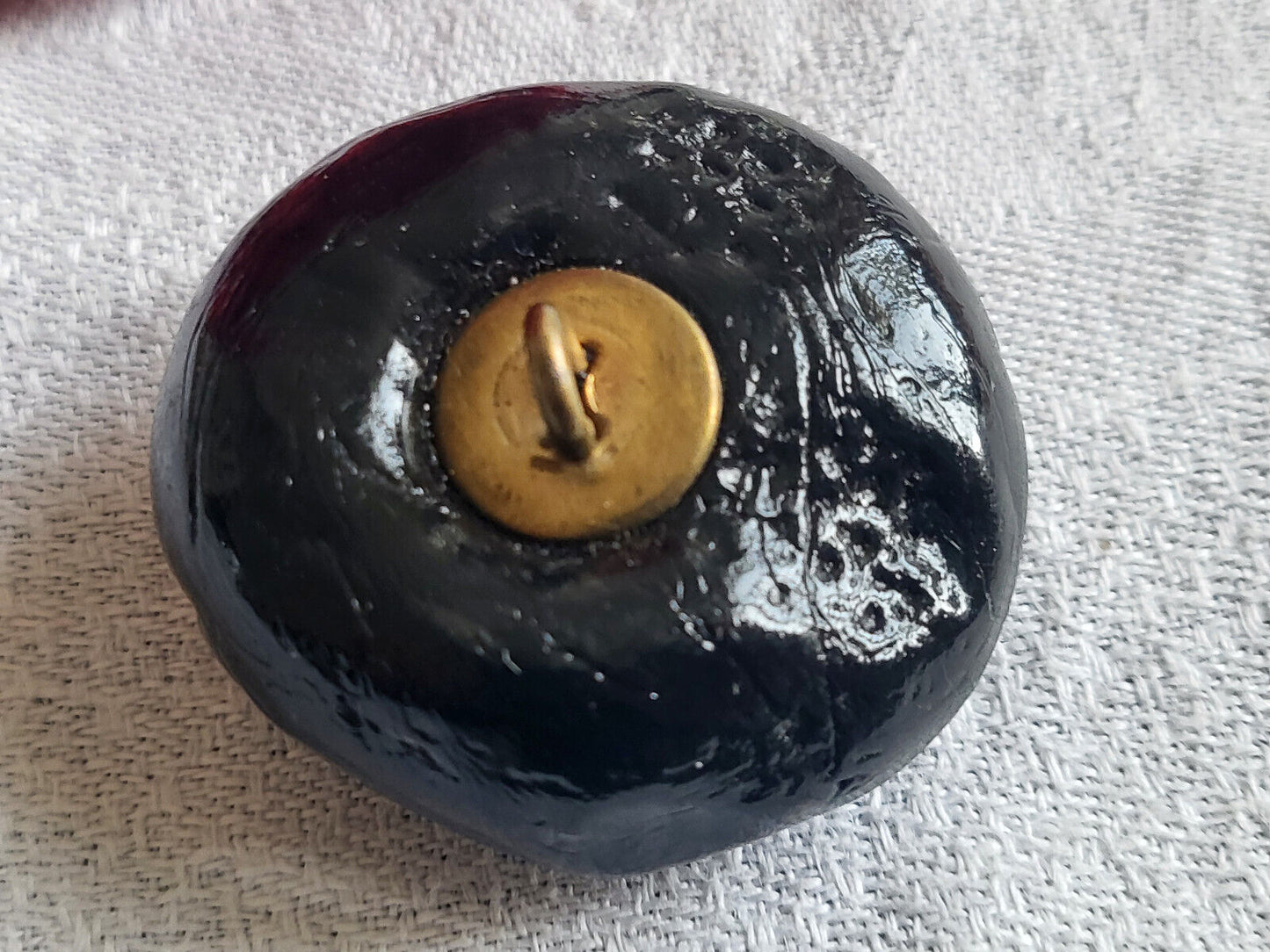 Énorme bouton vintage passementerie noir résine 3,8 cm ref 5621
