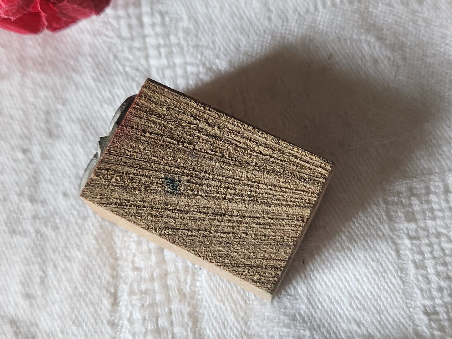 Petit tampon ancien monogramme C broderie feston collection couture mercerie