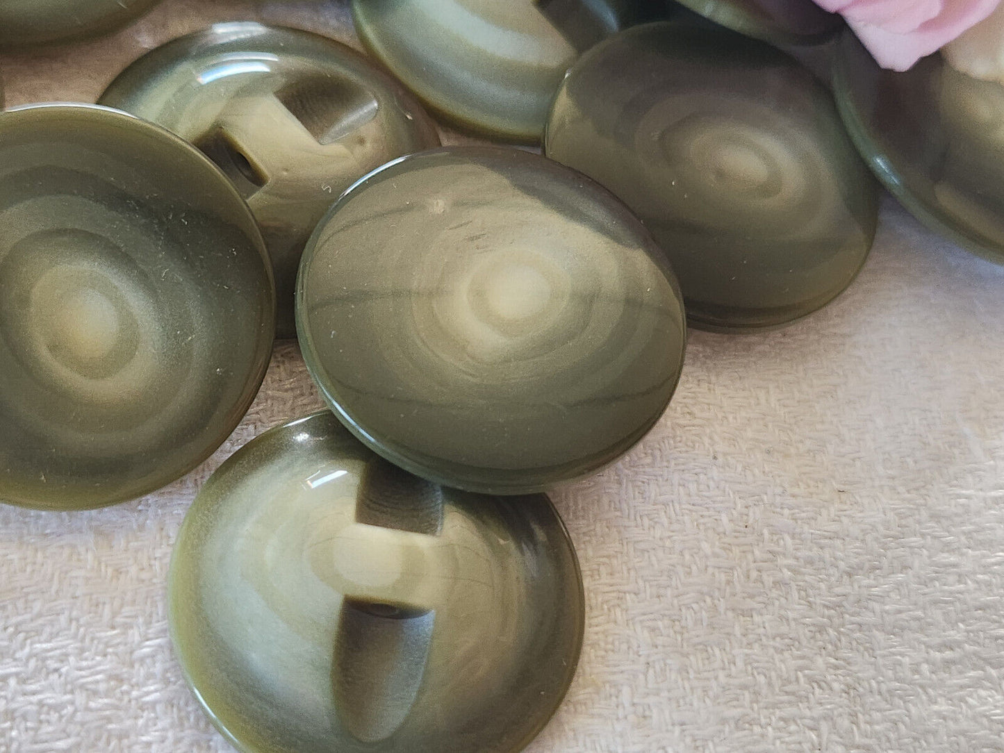 Lot 6 gros boutons vintage vert camaieu alveole pied 2,8 cm ref 0100