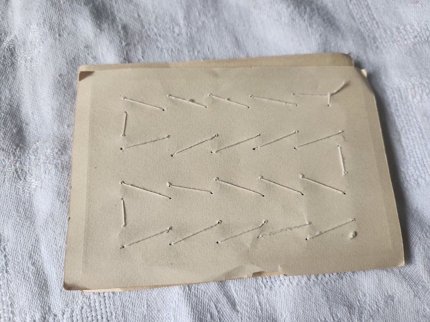 petite plaque de 24 boutons vintage vert pied 1, 1 cm