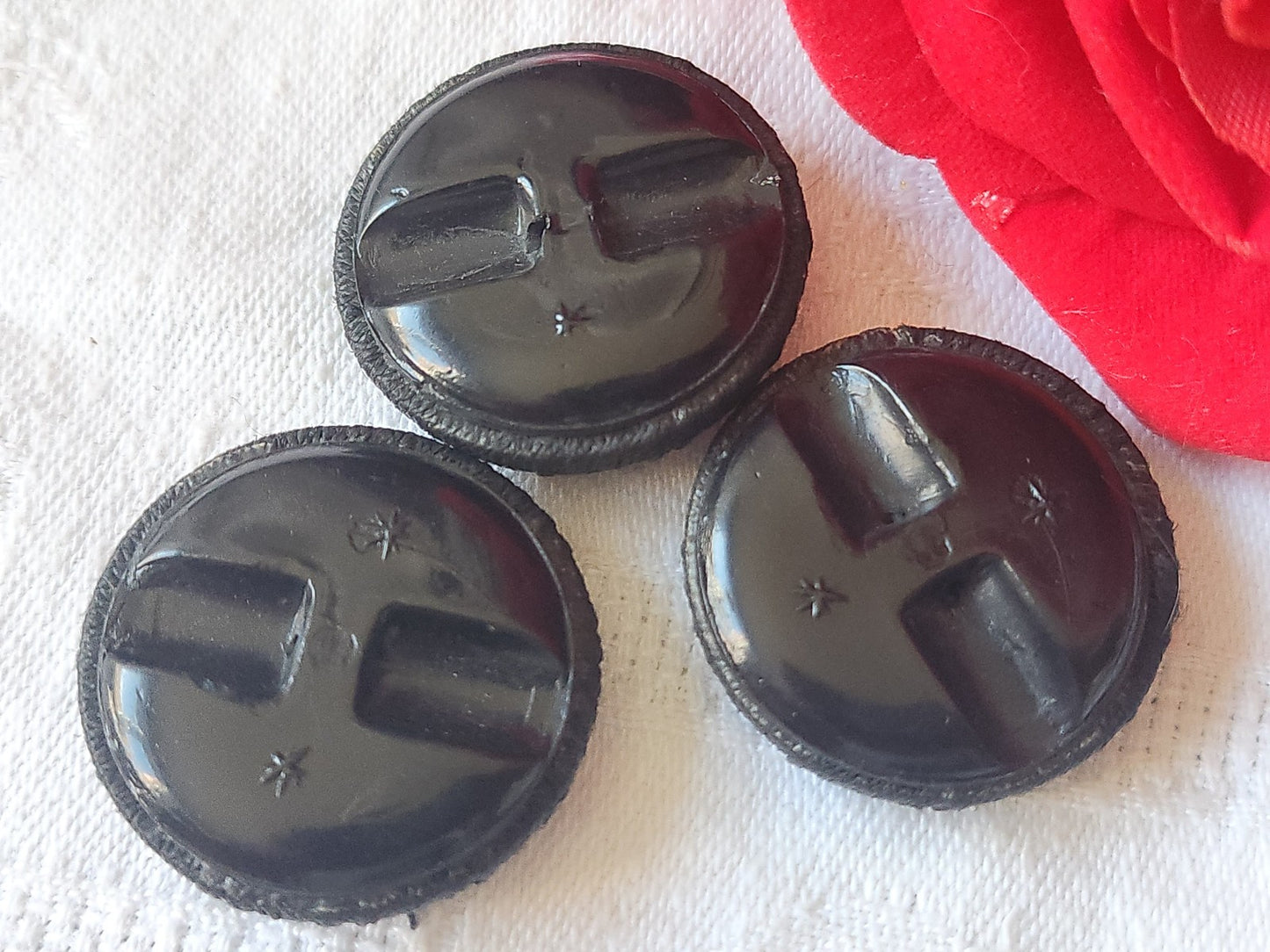 Trio boutons vintage en passementerie noir 2,9 cm ref 4900