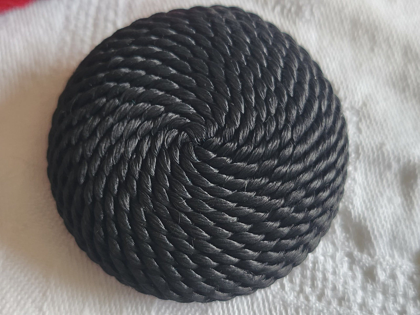 Enorme bouton vintage ancien passementerie noir 4,7 cm ou 47 mm ref 1483